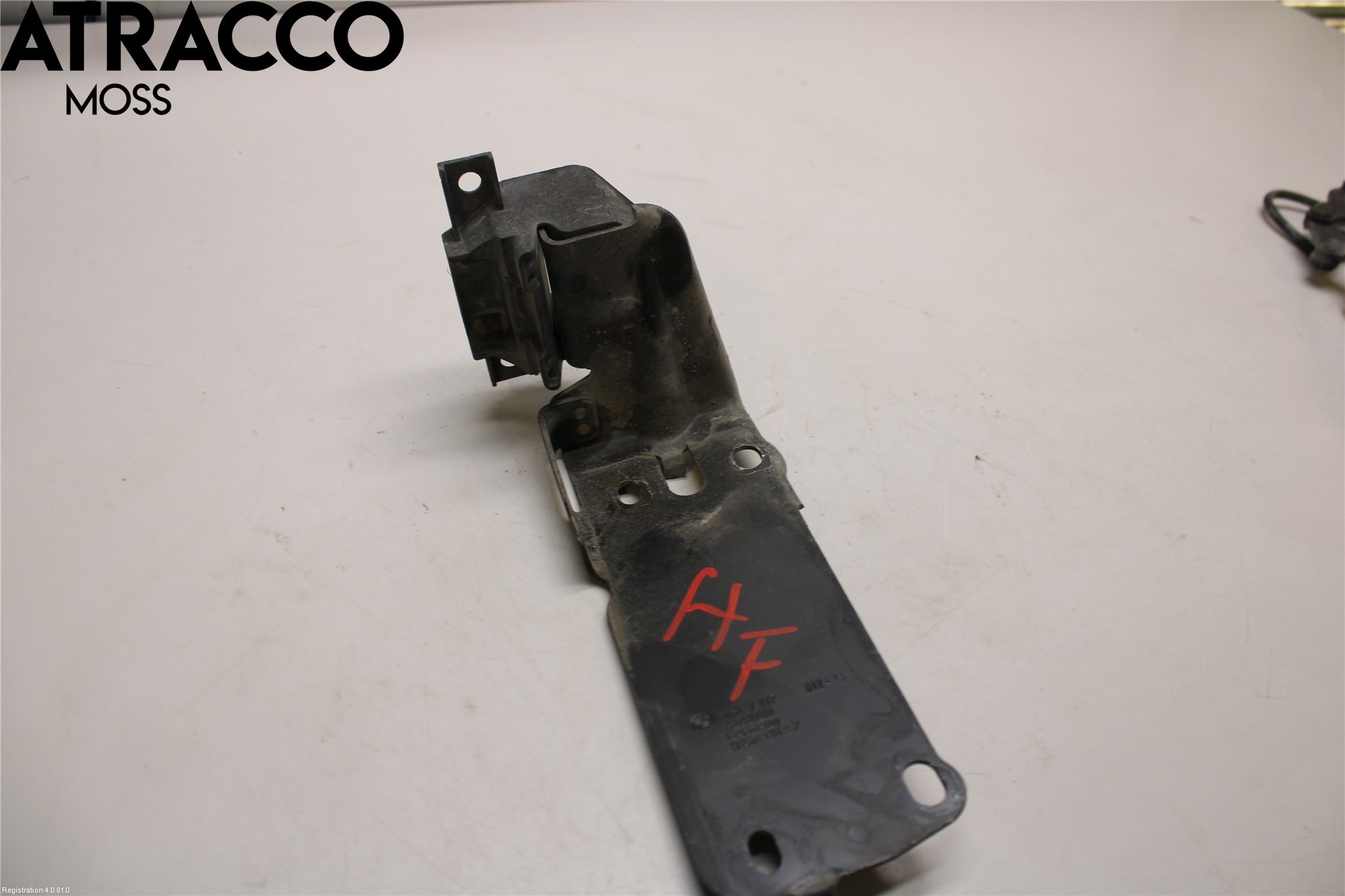 BMW 3 E90/91 SED/TOU 05-12 Kylarfäste-Ram-Balk