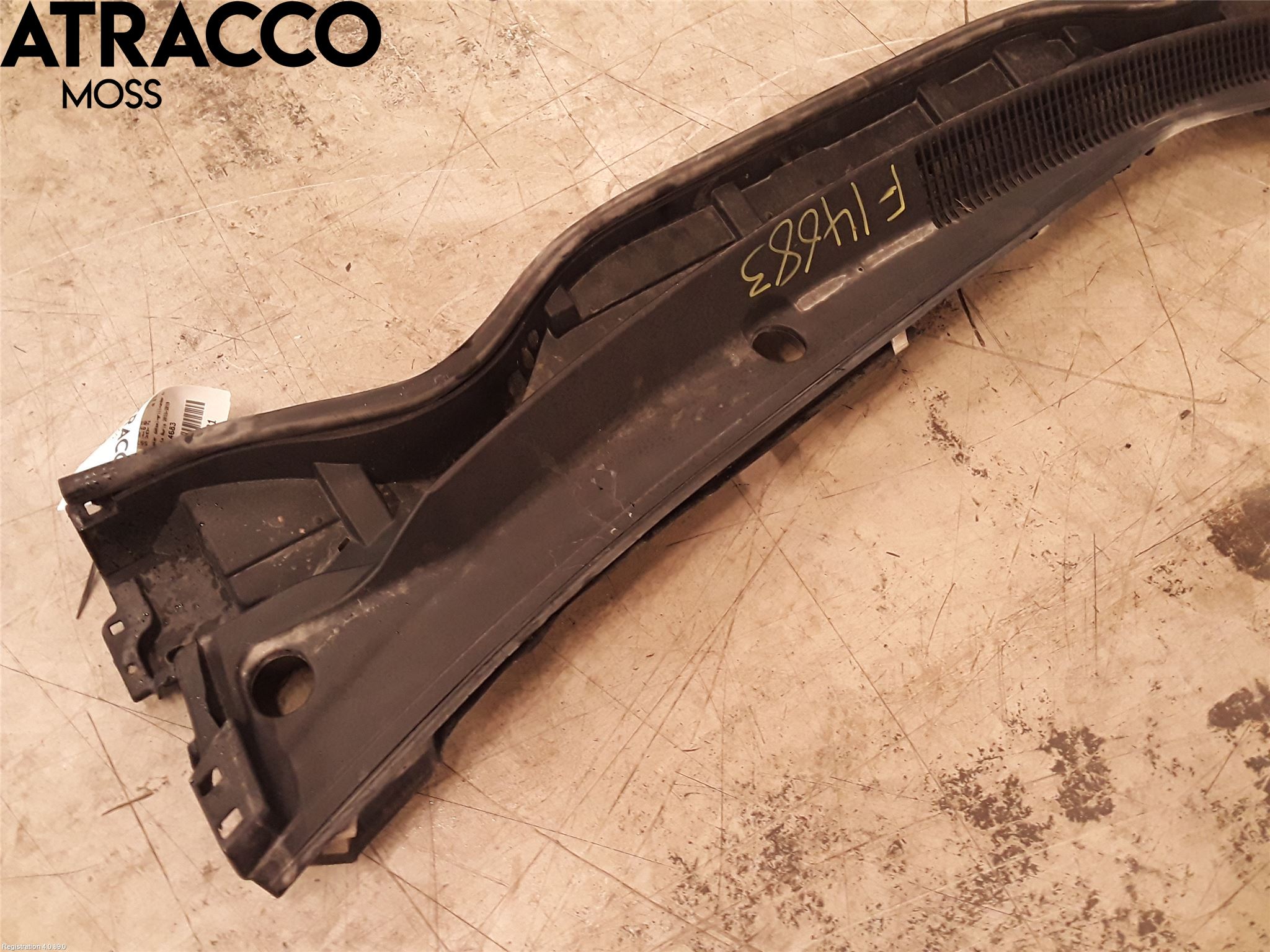 Toyota AURIS 13-19 Torpedplåt-Torpedplast