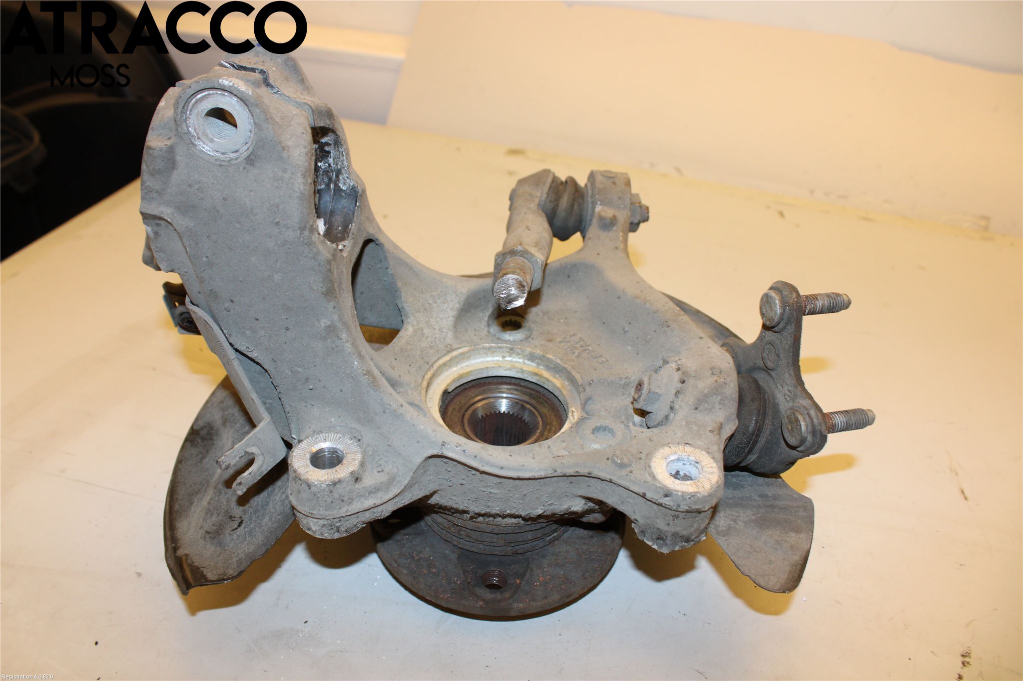 Volkswagen VW PASSAT 15-19 Styrspindel Lagerhus Hö