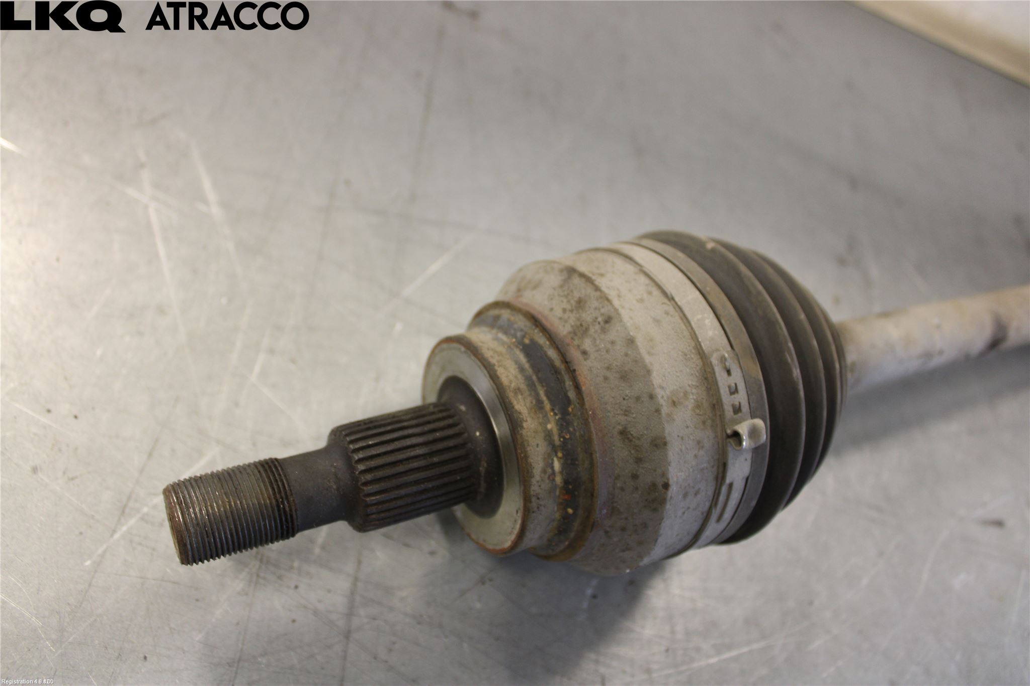 Mercedes-Benz MB ML (W164) 05-11 Drivaxel Fram Höger