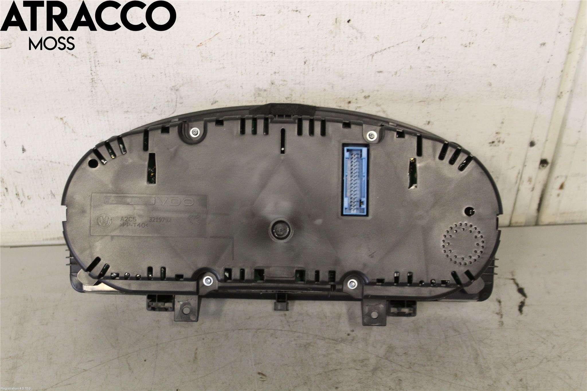 Volkswagen VW TOURAN 10-15 Instrument Komb