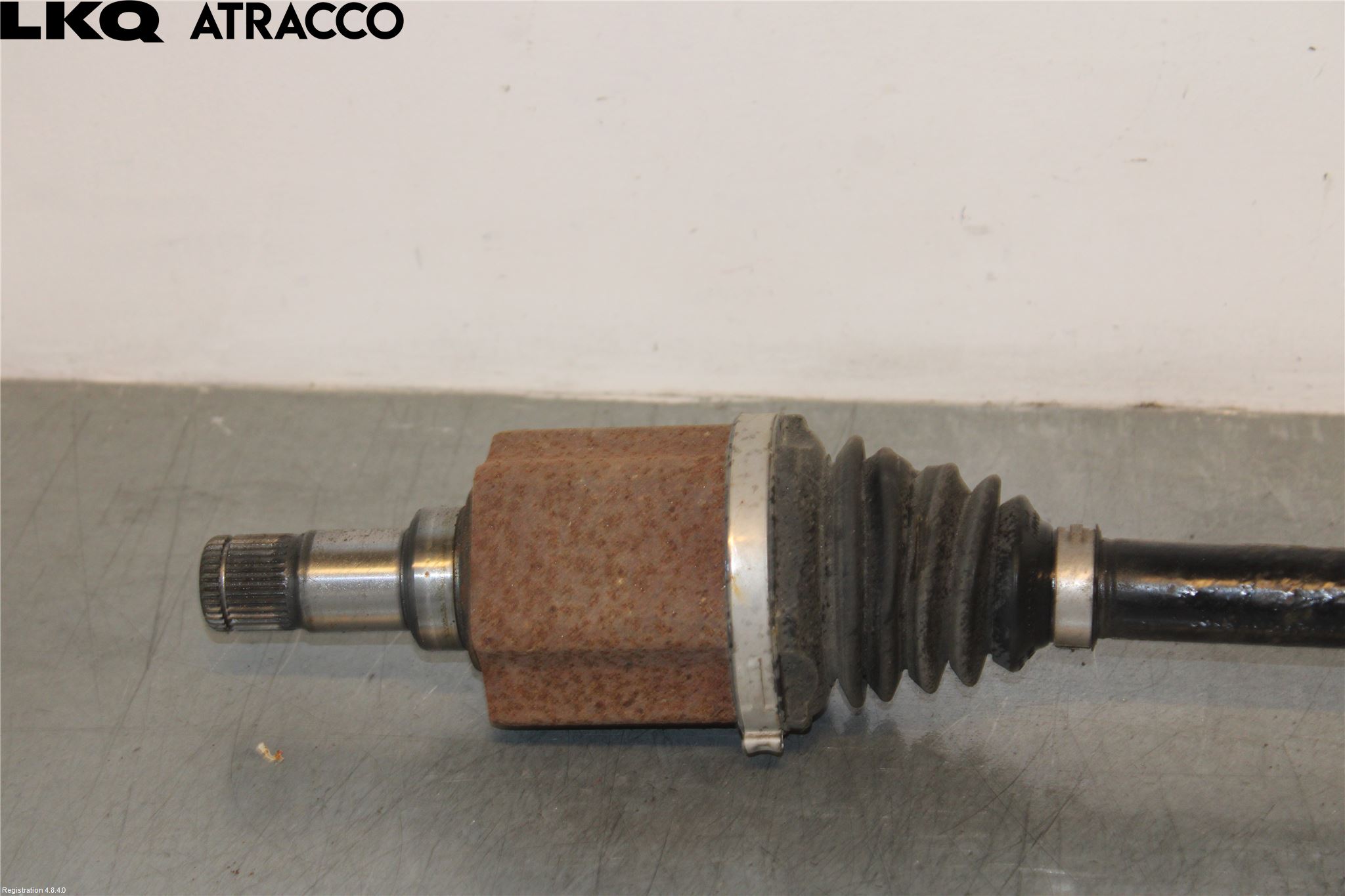 Audi Q4 E-TRON FZ 22- Drivaxel Fram Vänster