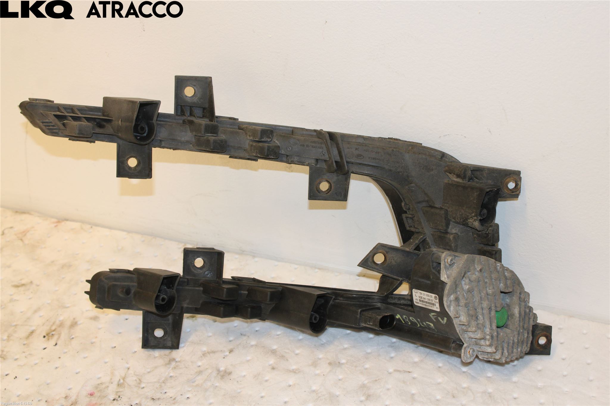 Volkswagen VW GOLF / E-GOLF VII 13-20 Dimljus-Varselljus Fram