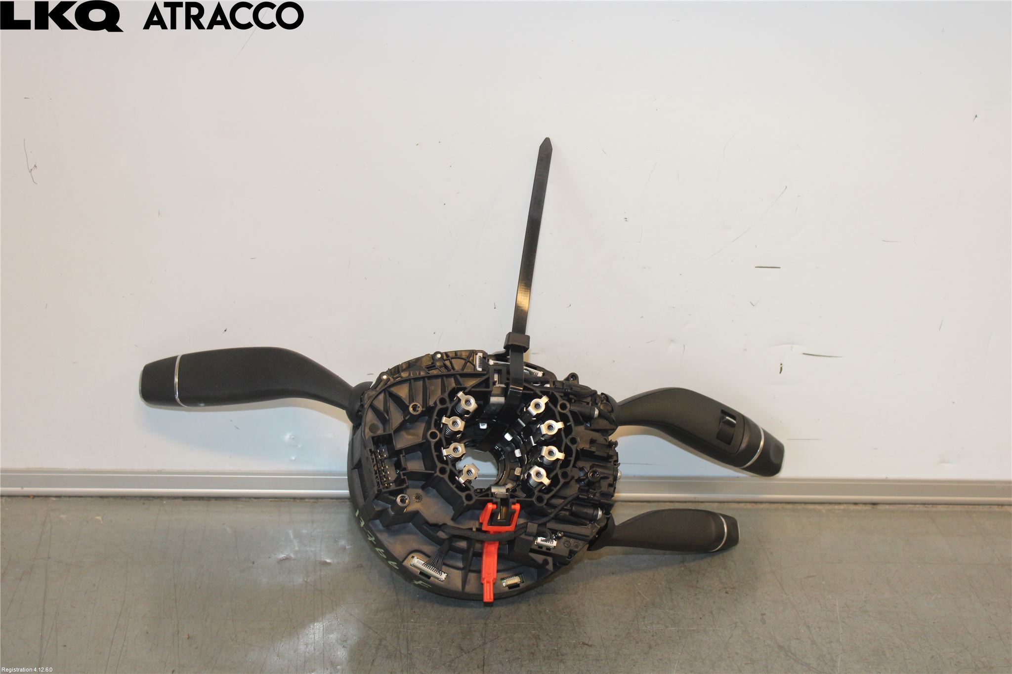 Mercedes-Benz MB C-KLASS (W205) 14-21 Spakcentral