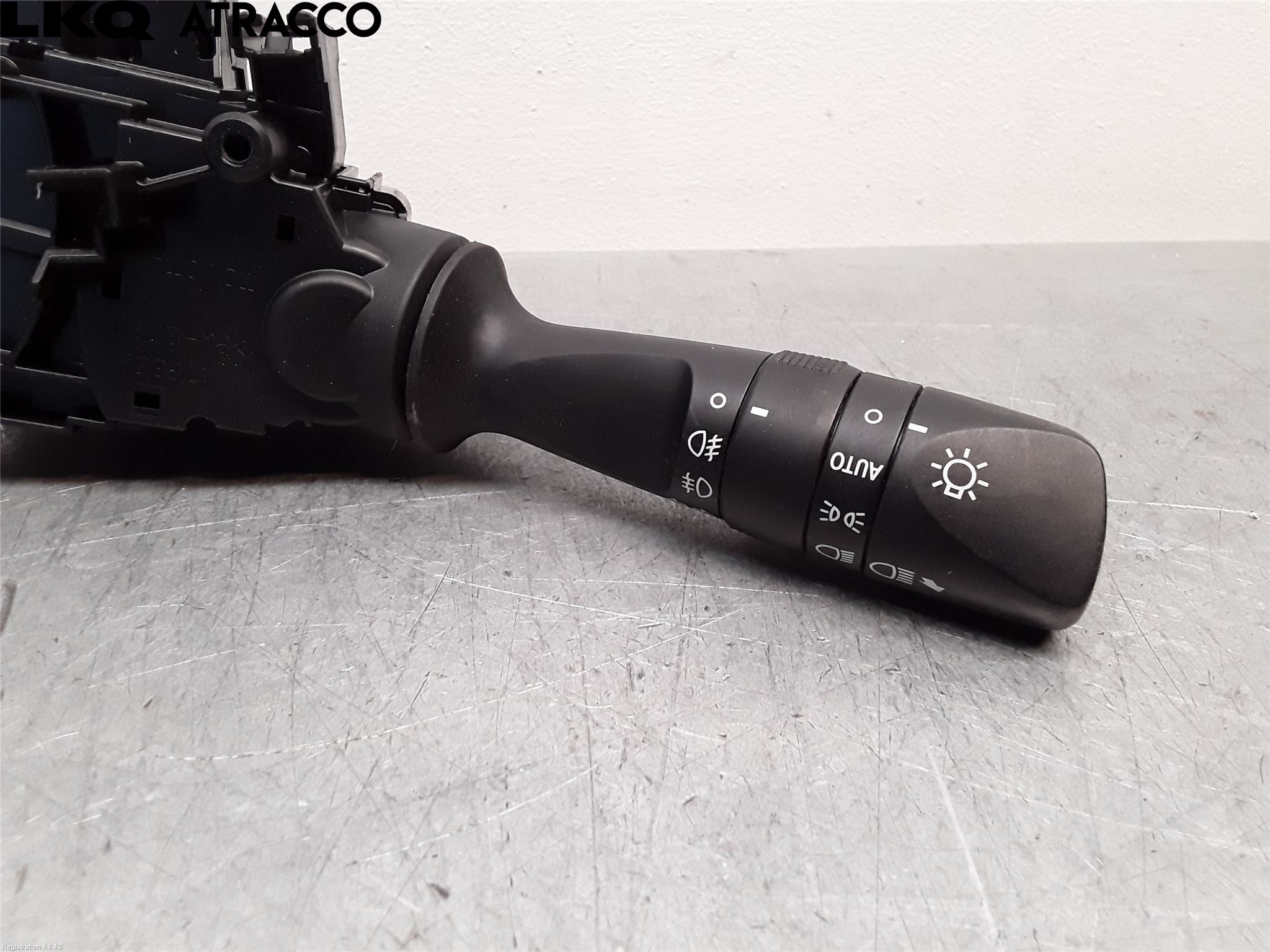 Toyota AURIS 13-19 Spakcentral