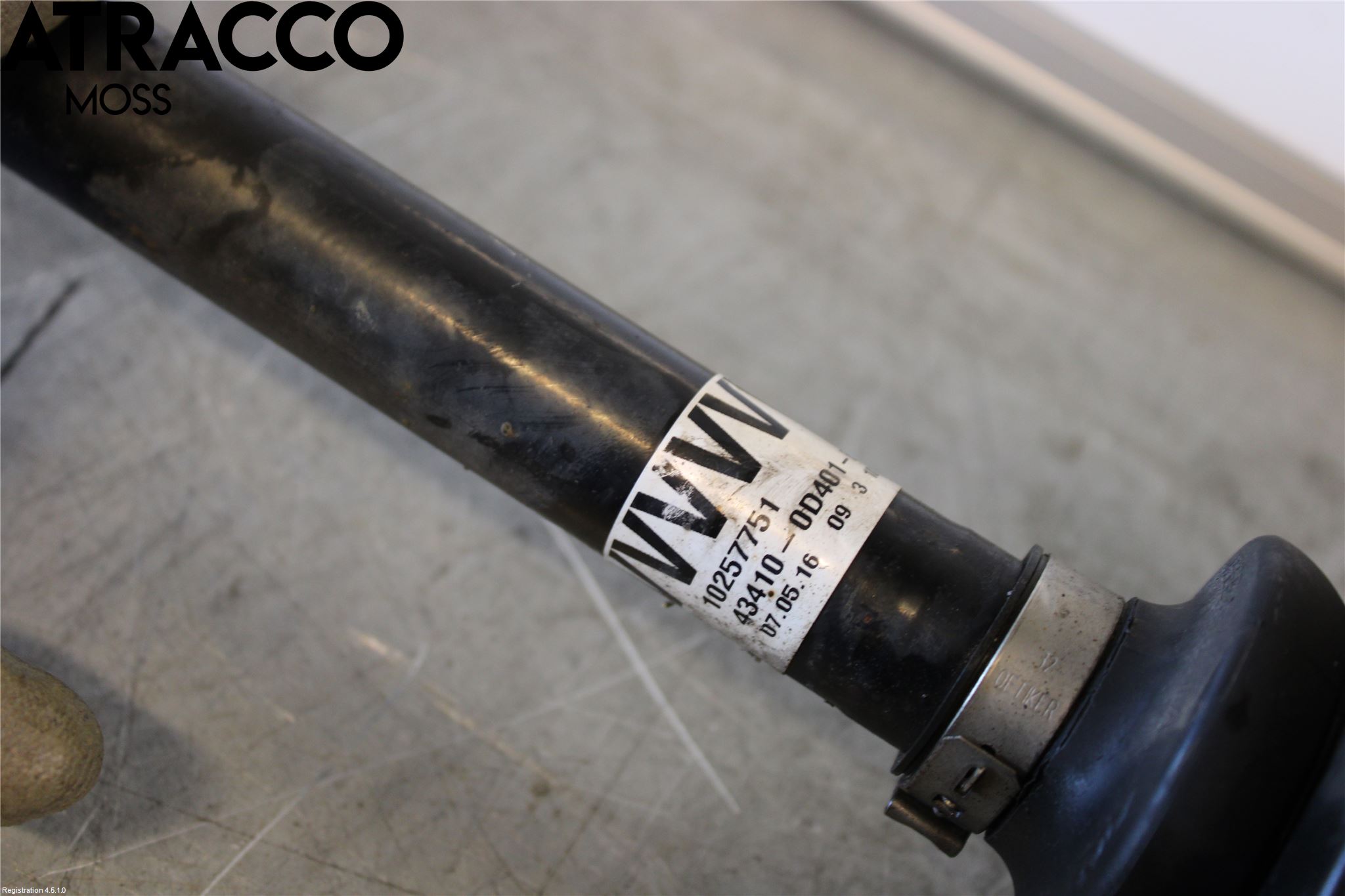 Toyota YARIS XP130 15-20 Drivaxel Fram Höger