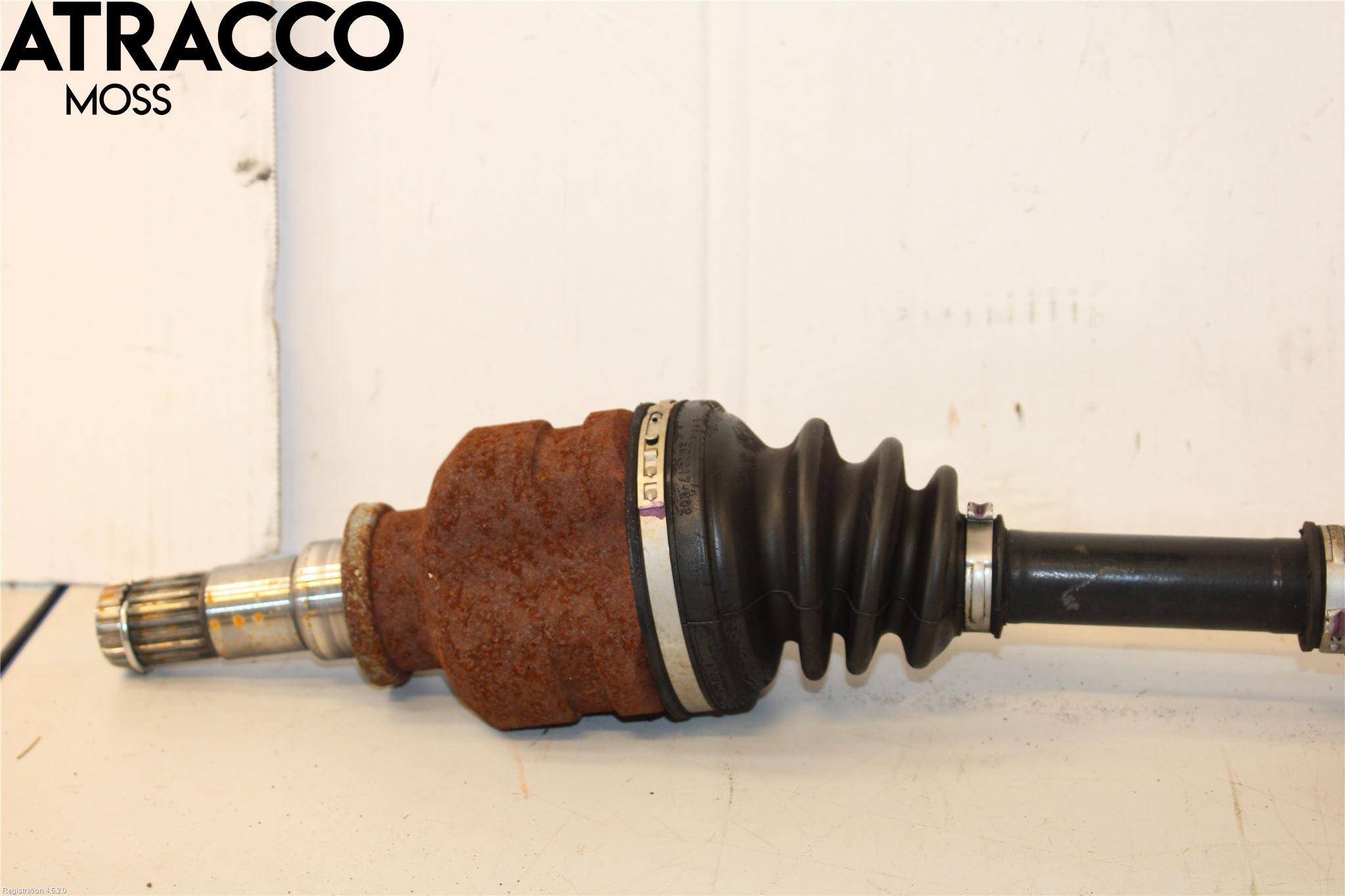 Toyota YARIS XP130 12-14 Drivaxel Fram Höger