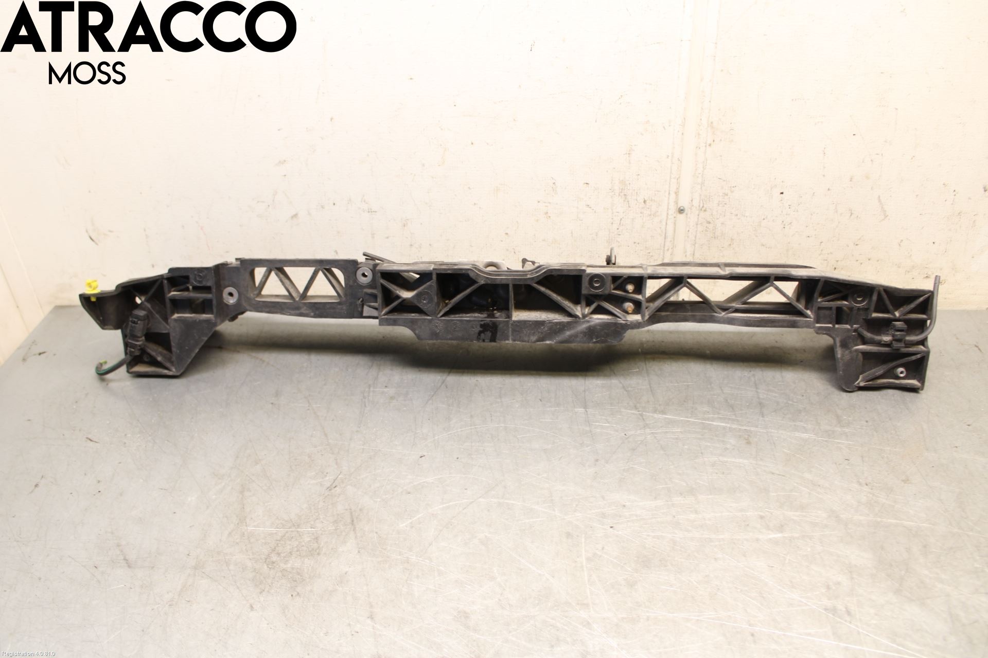 Peugeot 308 14-21 Front Huvlåsplåt-Balk