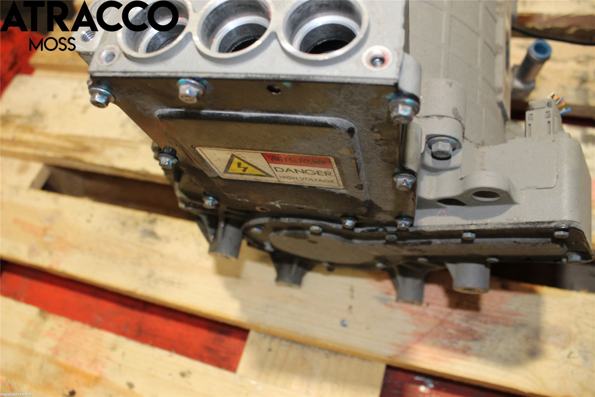 Maxus EUNIQ5 MPV 21- Motor Elektisk Fram