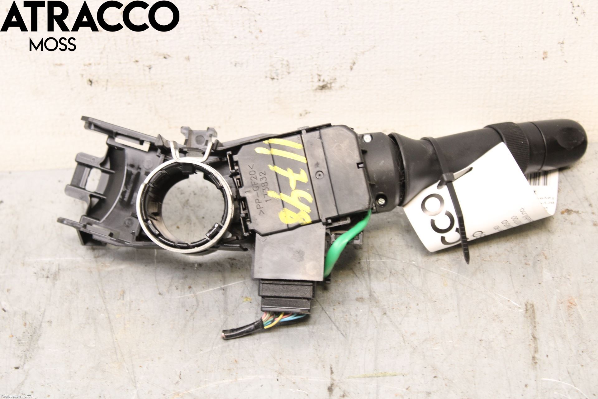 Toyota YARIS XP130 12-14 Spak Blinkers-Ljusomk