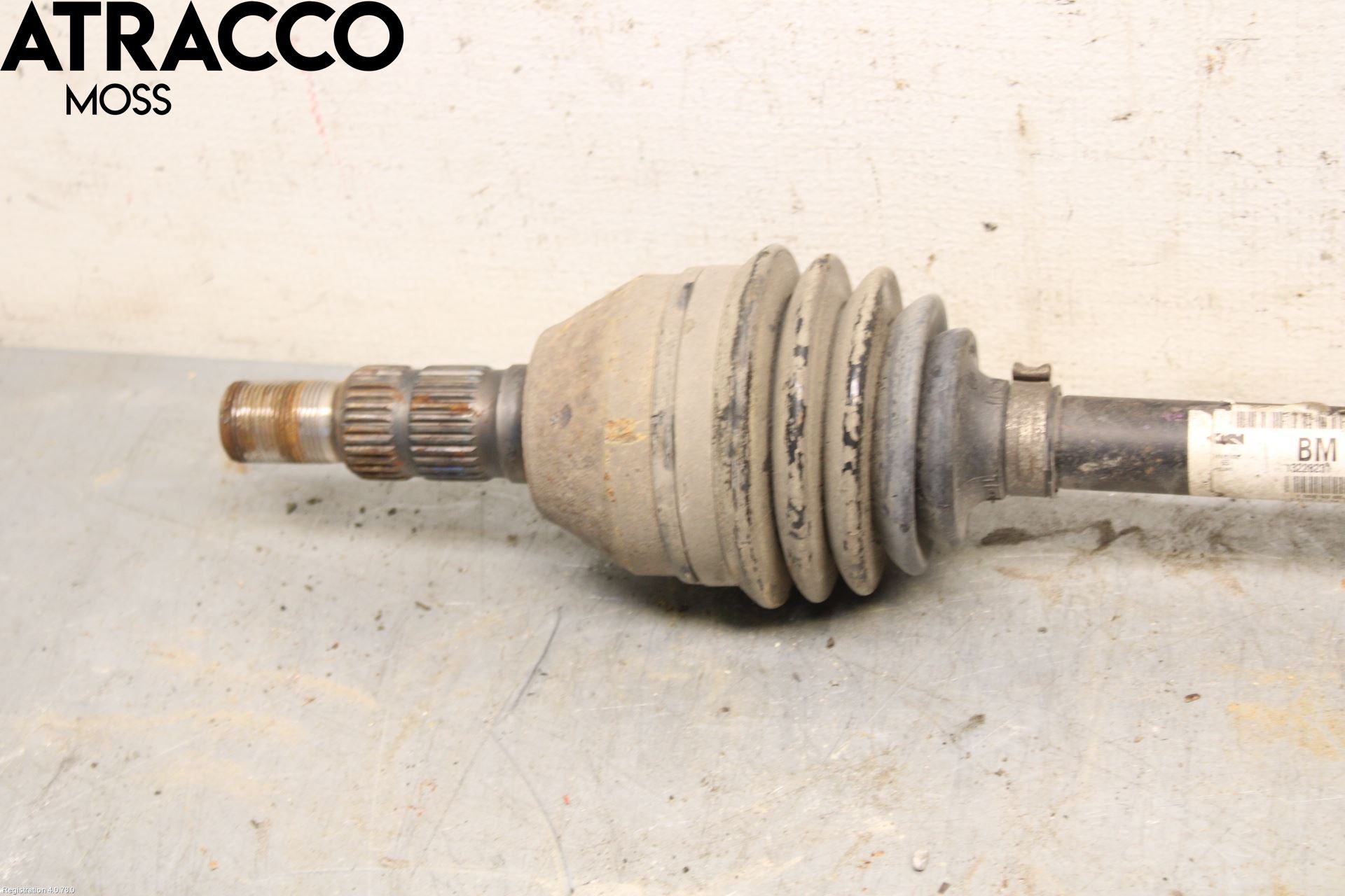 Opel INSIGNIA 09-16 Drivaxel Bak Vänster