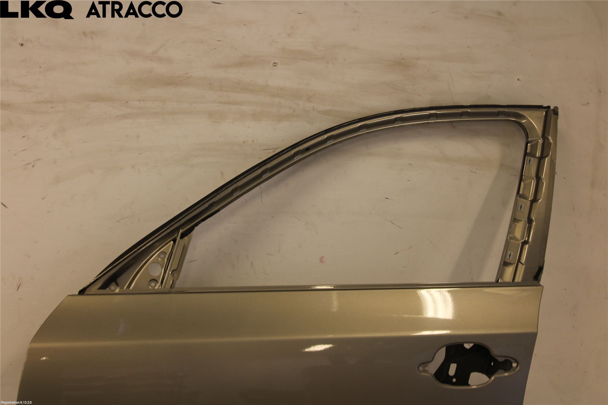 BMW 5 E60/61 Sed/Tou 02-10 Dörr Fram Vänster