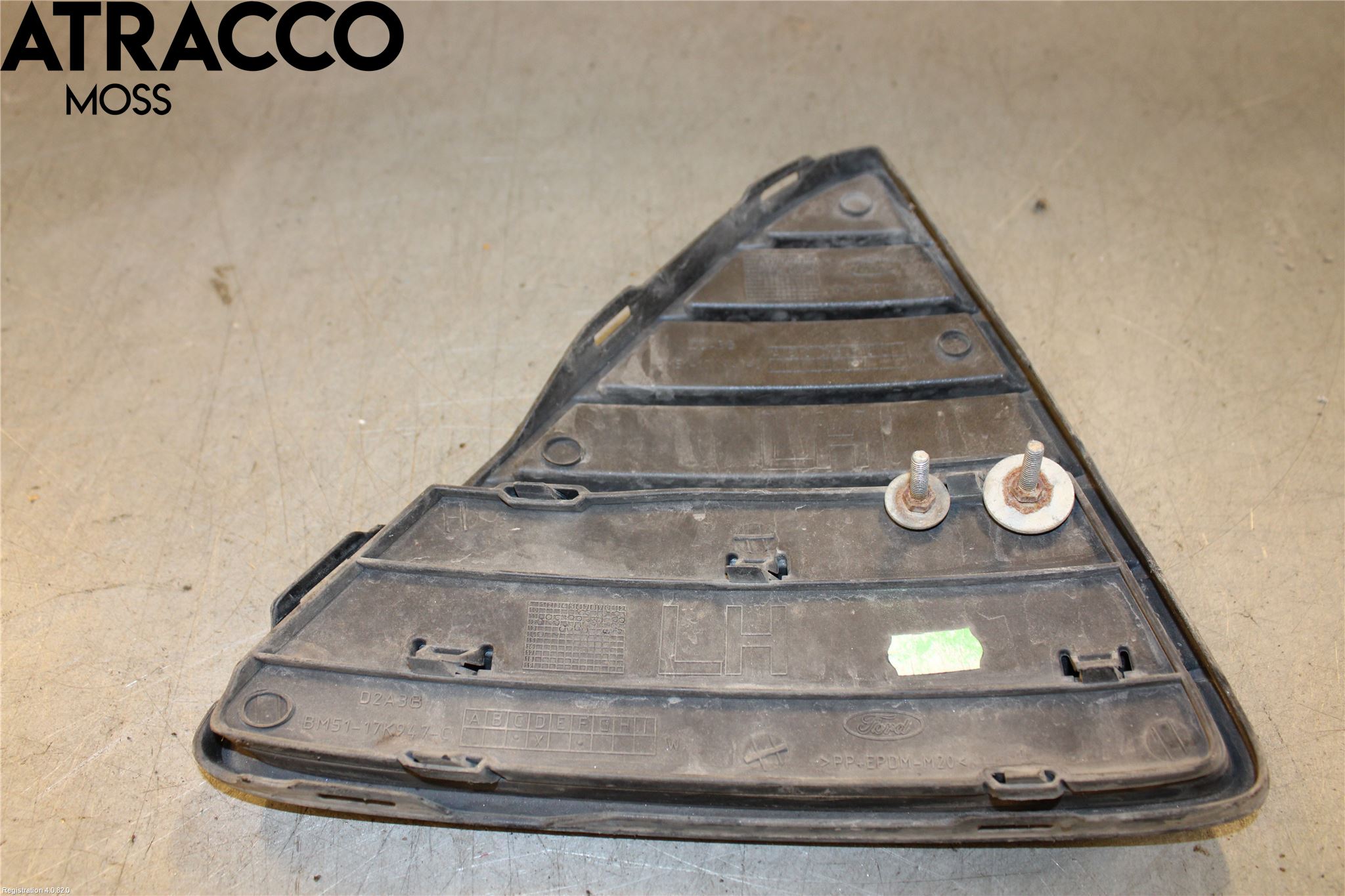 Ford FOCUS 11-14 Grilldel Vänster