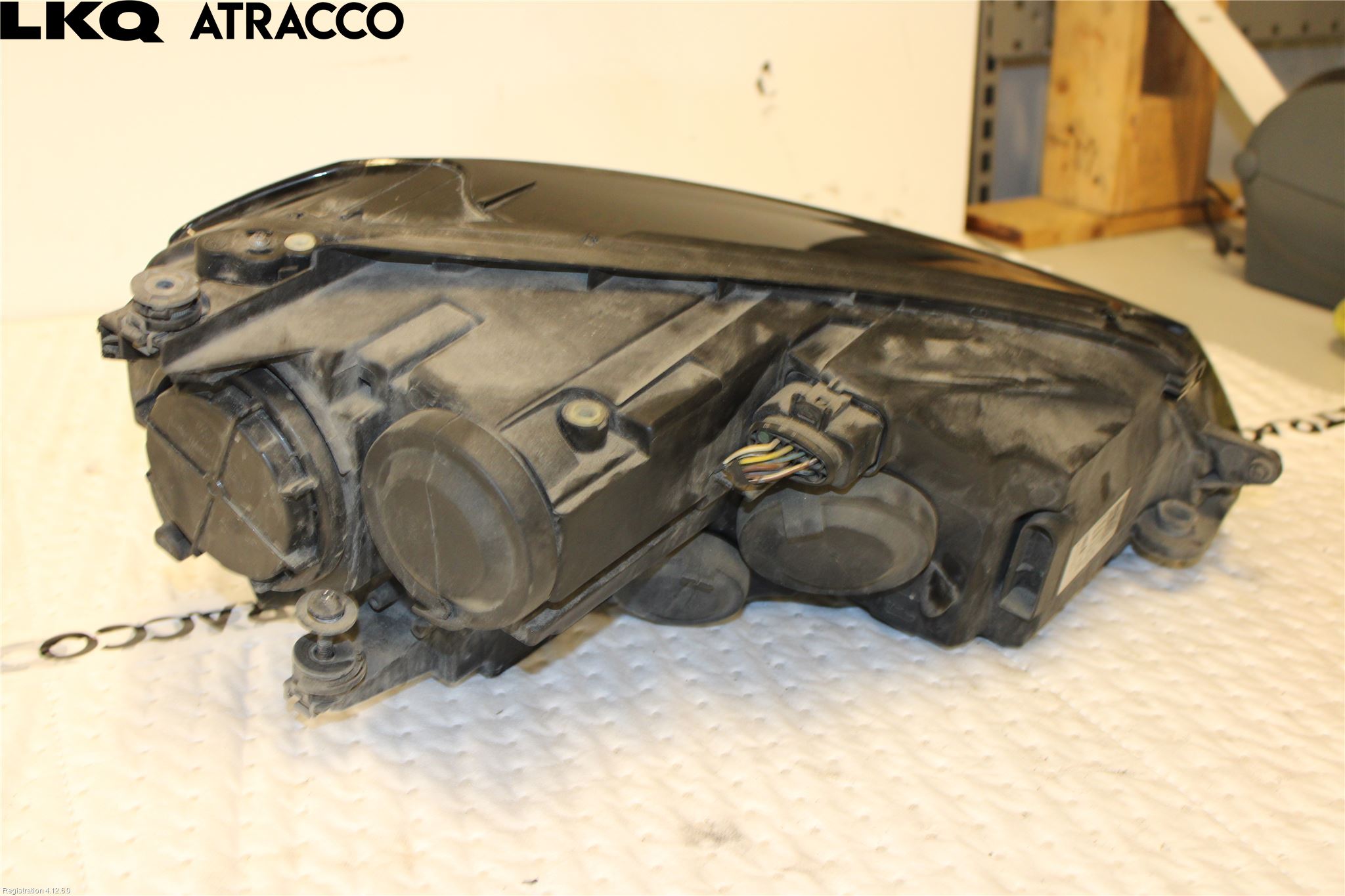 Volkswagen VW GOLF / E-GOLF VII 13-20 Strålkastare Vänster