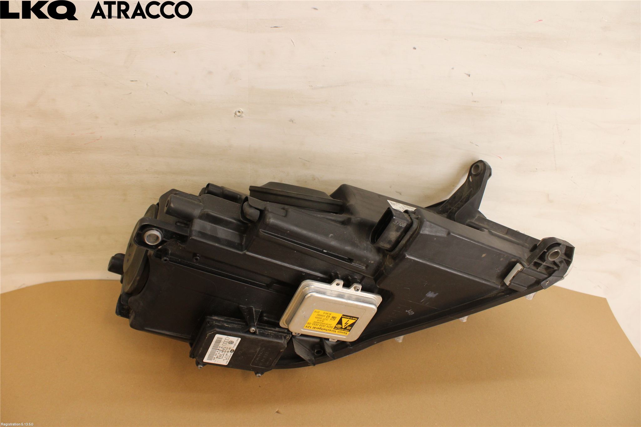 Volkswagen VW TIGUAN 07-16 Strålkastare Vänster
