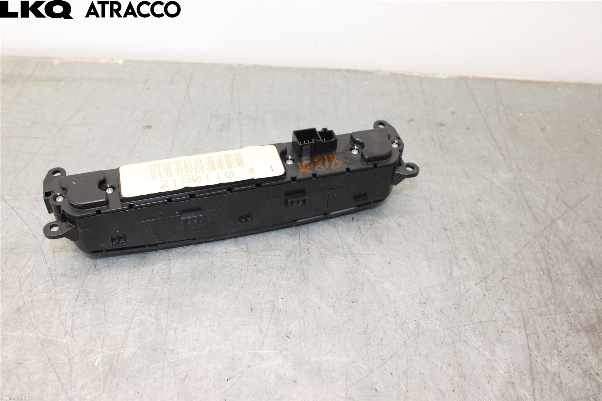 Mercedes-Benz MB GL-KLASS (X164) 06-12 Strömställare Övrigt