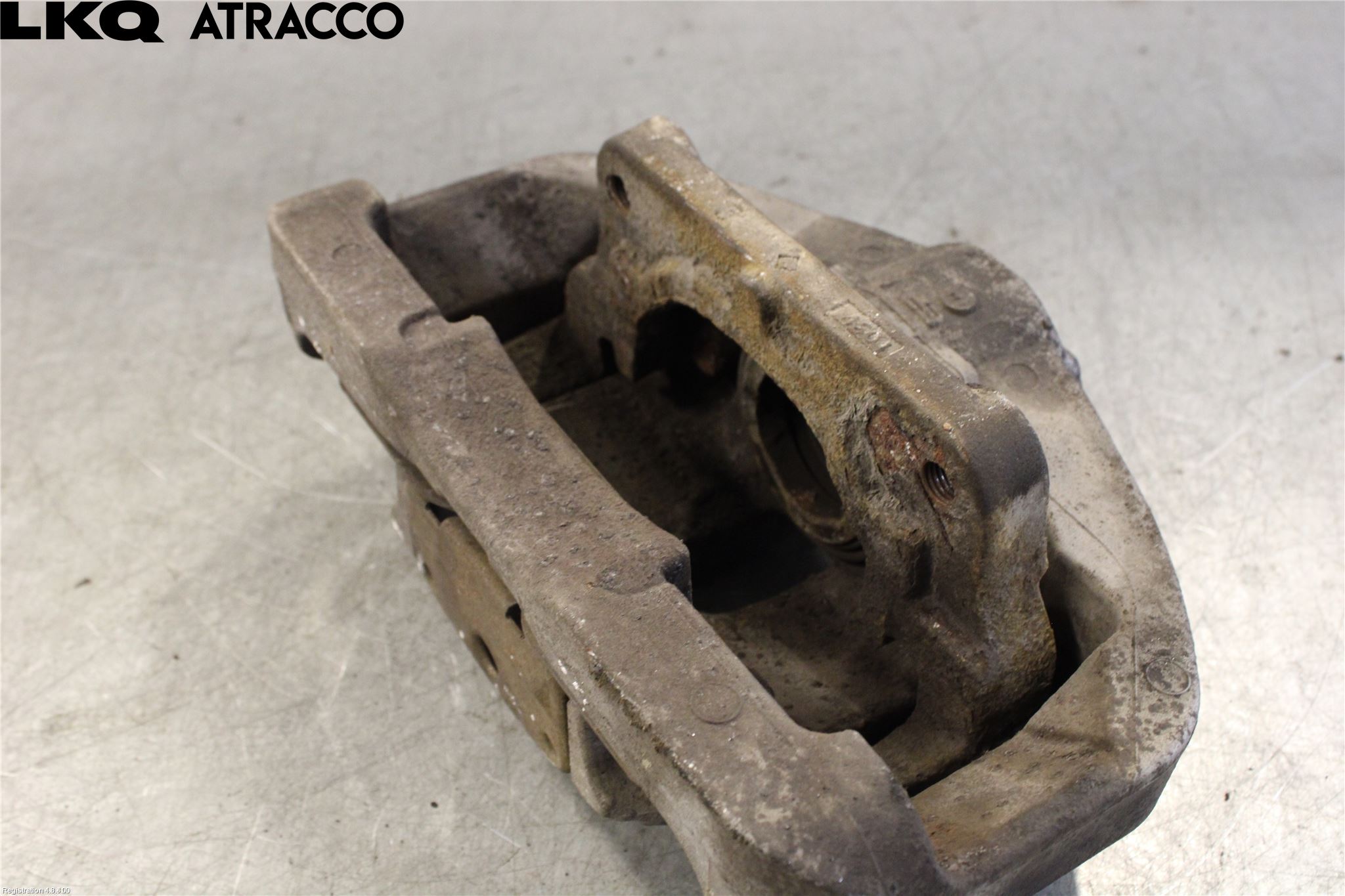 BMW 5 F10/F11/F18 09-17 Bromsok Fram Höger