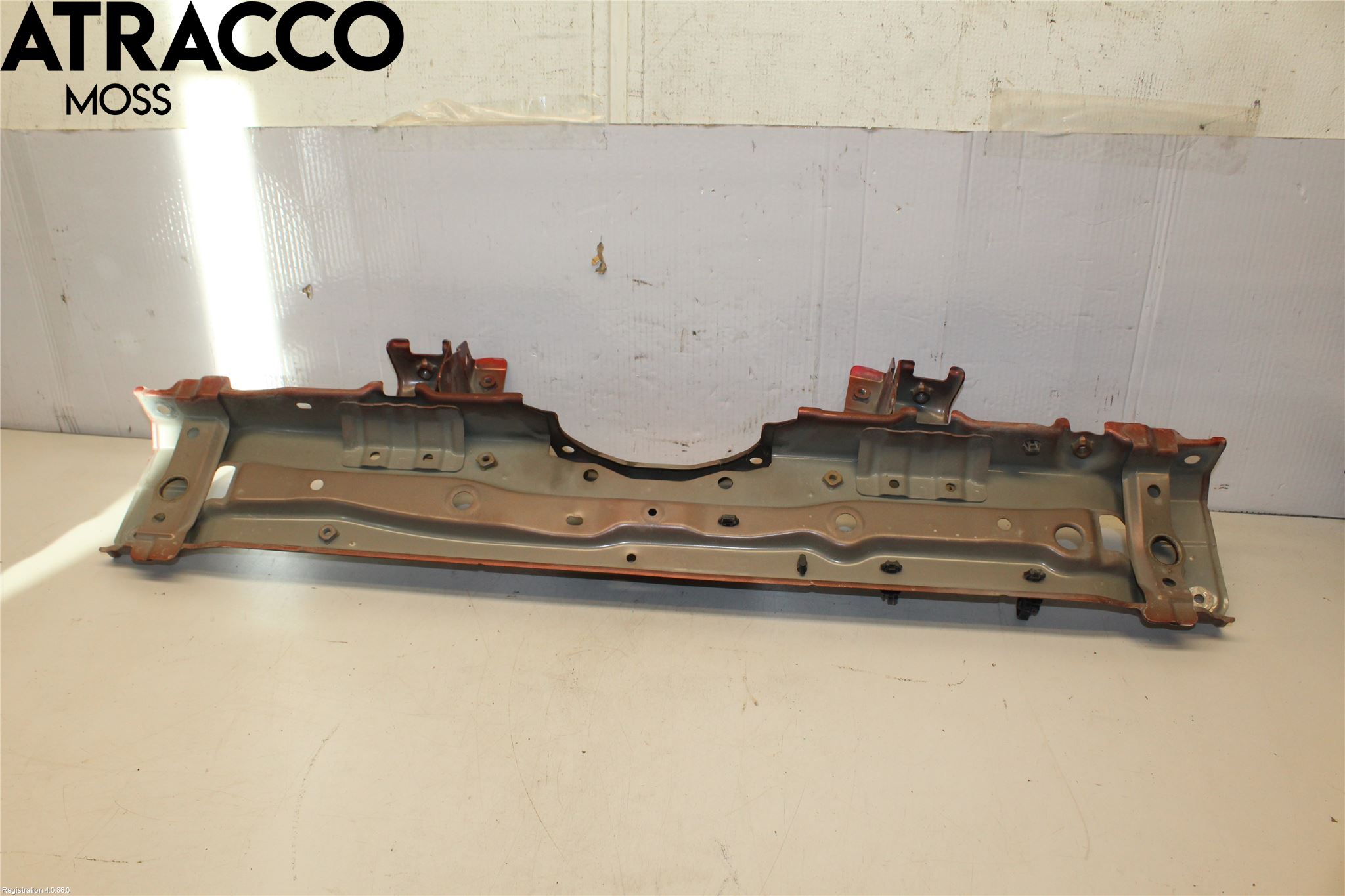 Toyota PRIUS (ZVW50) 16-21 Front Huvlåsplåt-Balk
