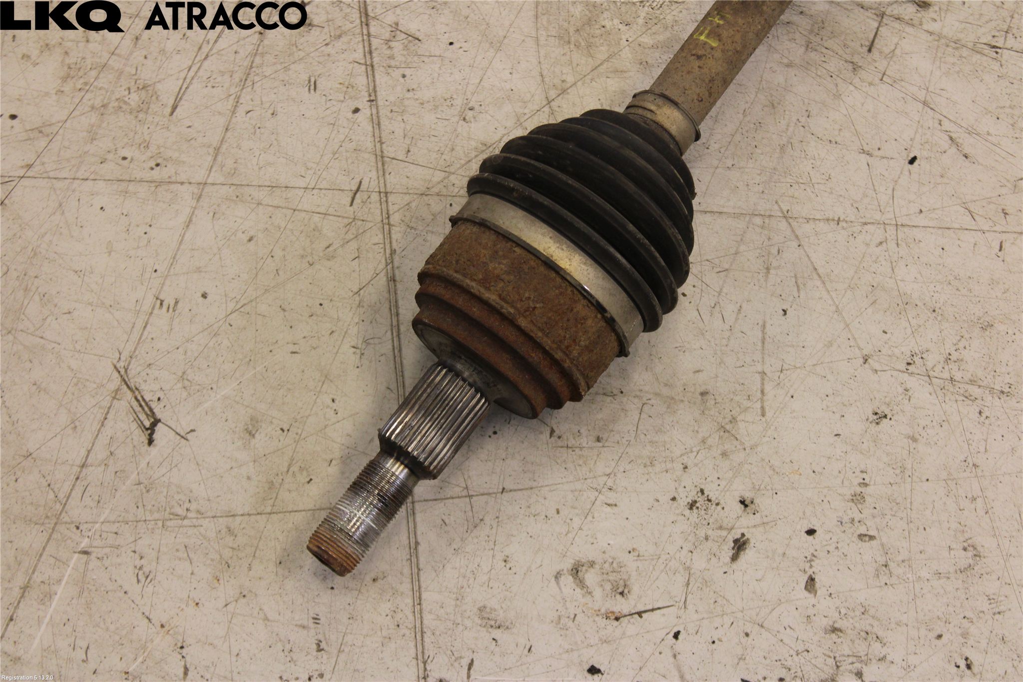 Ford TRANSIT/TOURNEO CONNECT 13-22 Drivaxel Fram Höger