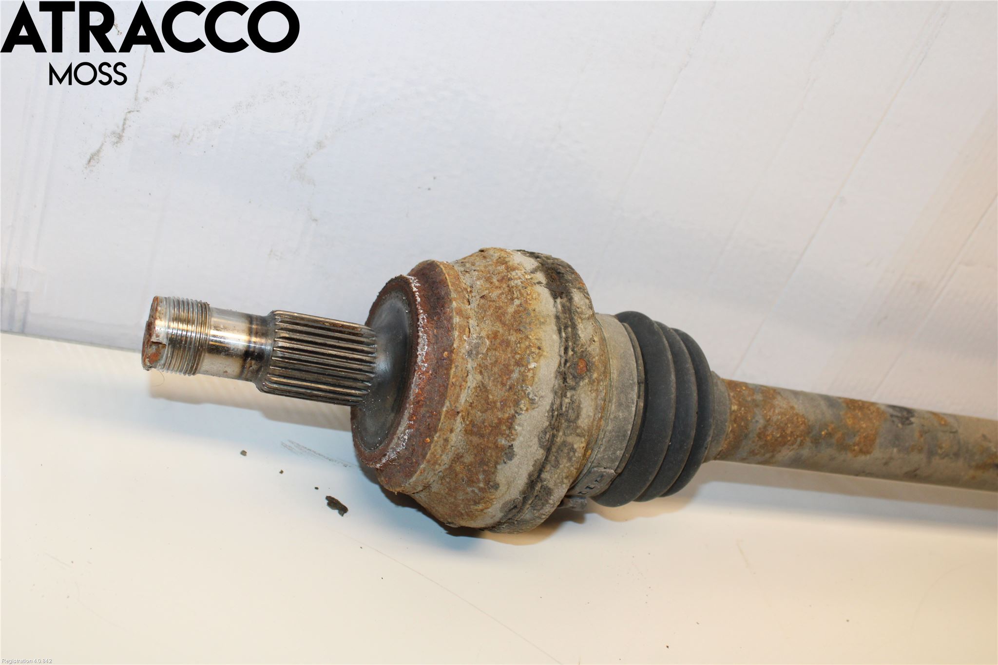 Mercedes-Benz MB E-KLASS (W213) 16-23 Drivaxel Bak Höger