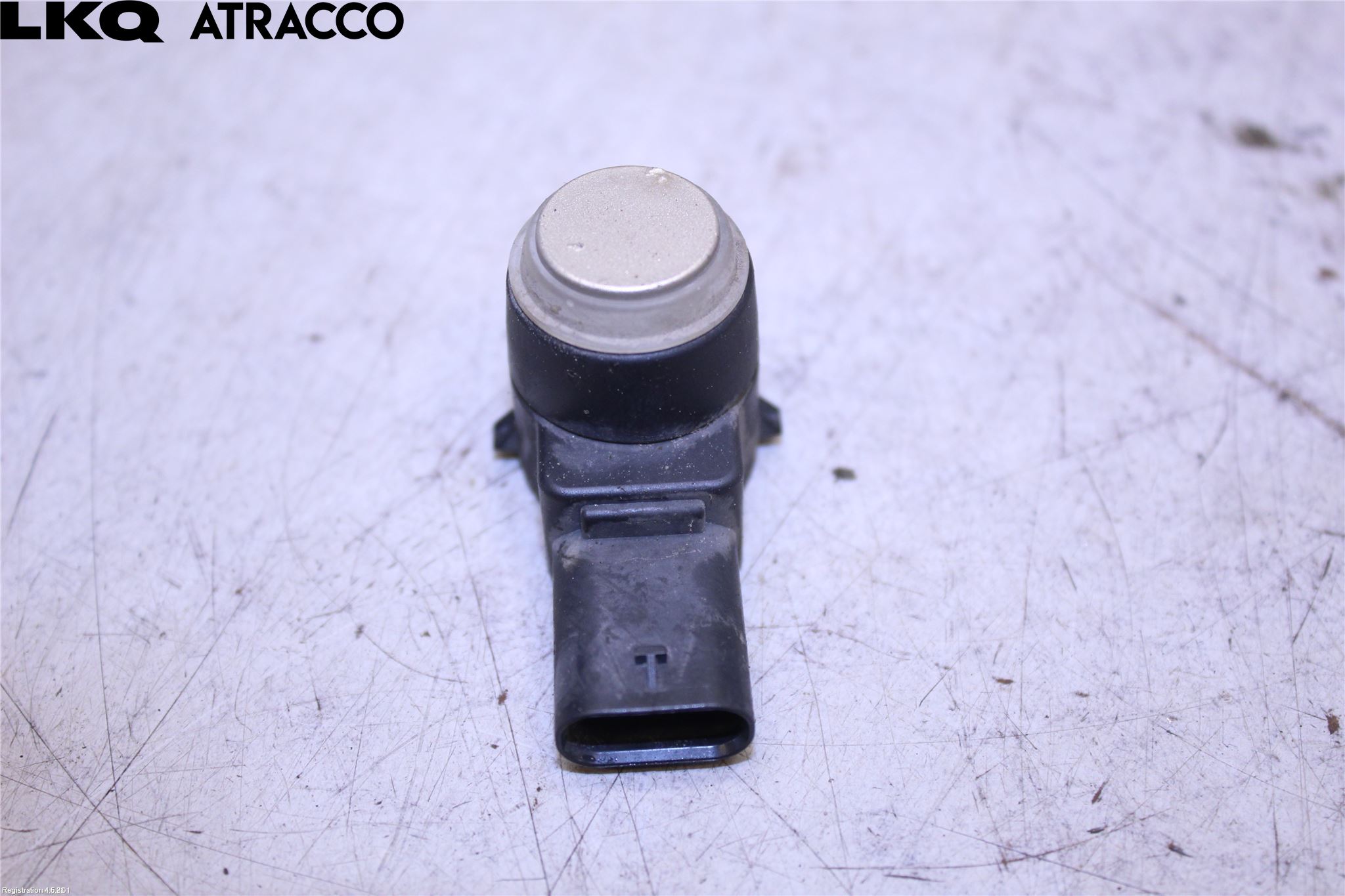 Mercedes-Benz MB E-KLASS (W212) 09-16 Parkeringshjälp Frontsensor