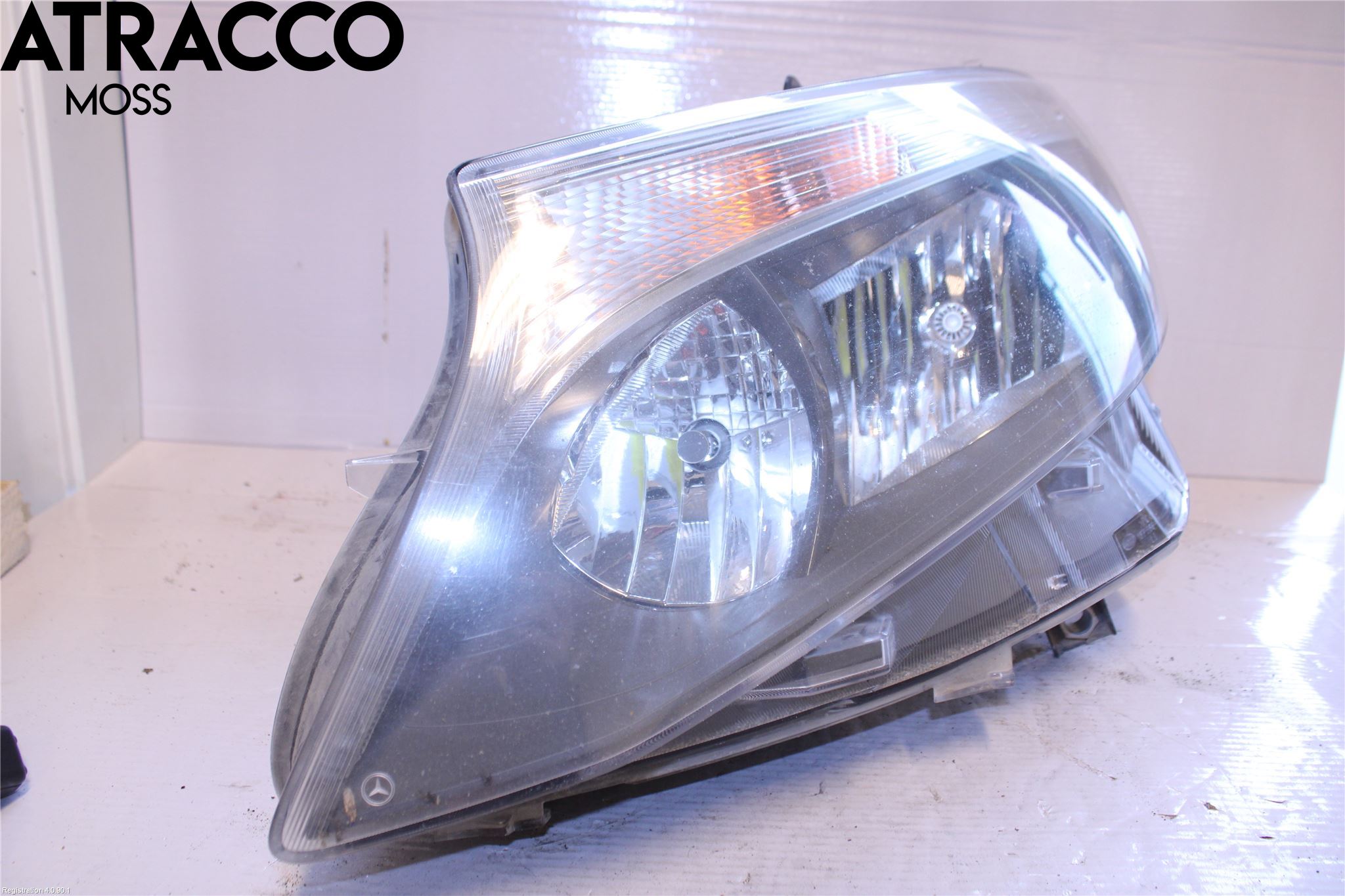 Mercedes-Benz MB VITO/V-KLASS (W640,W447,W448) 14- Strålkastare Vänster