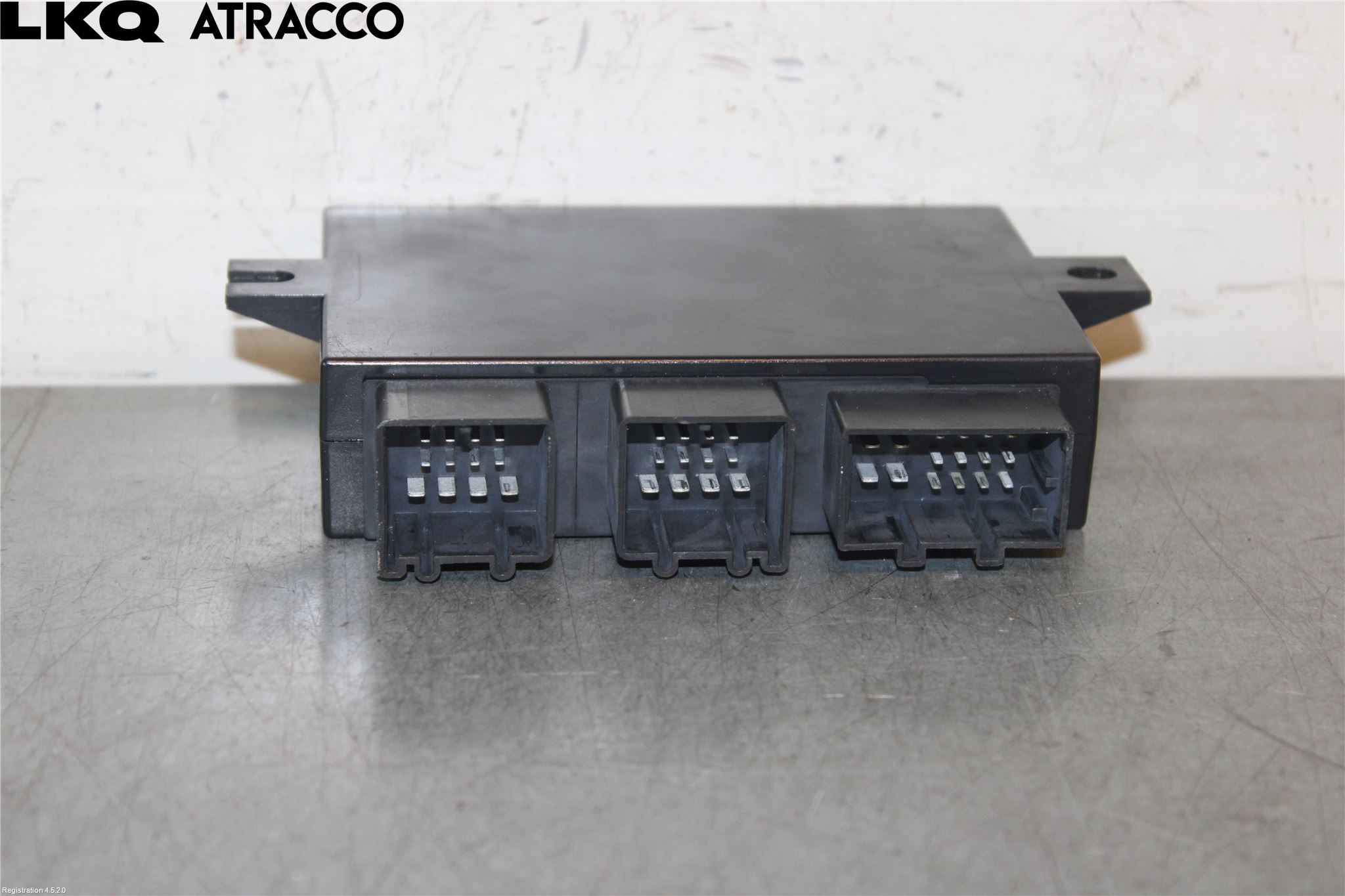 Mercedes-Benz MB E-KLASS (W212) 09-16 Styrenhet Dragkrok