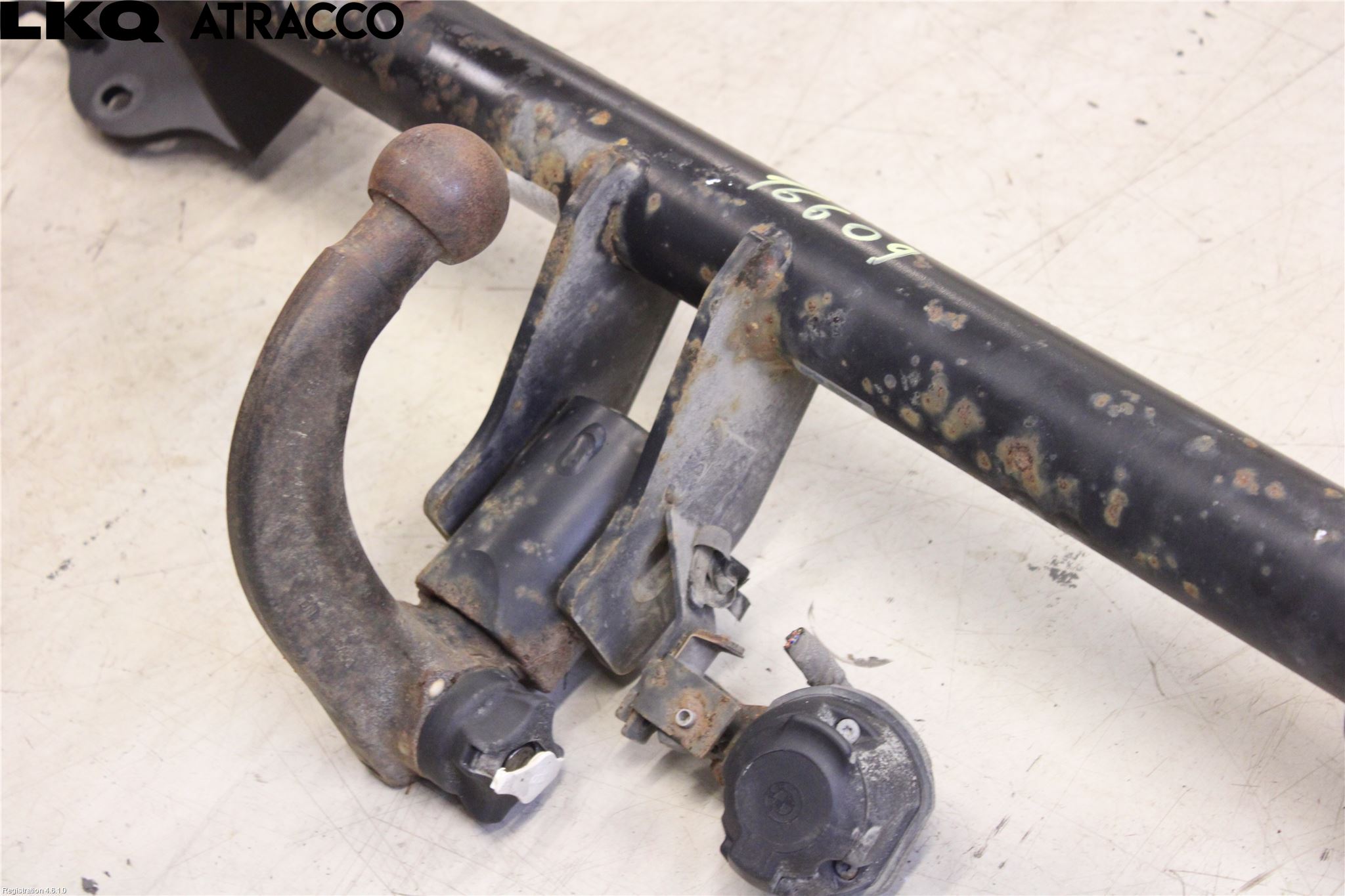 BMW X1 E84 10-15 Dragkrok