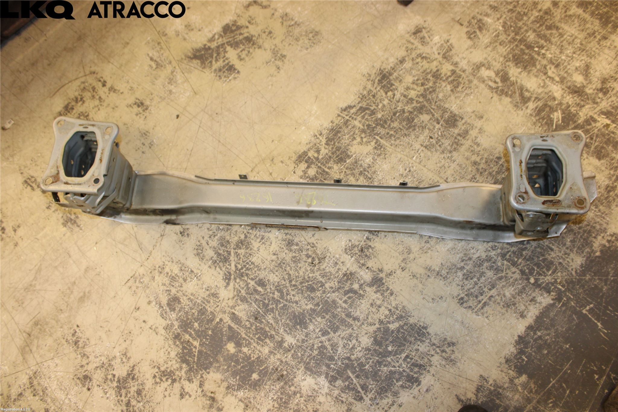 Ford FOCUS 11-14 Stötfångarbalk Fram