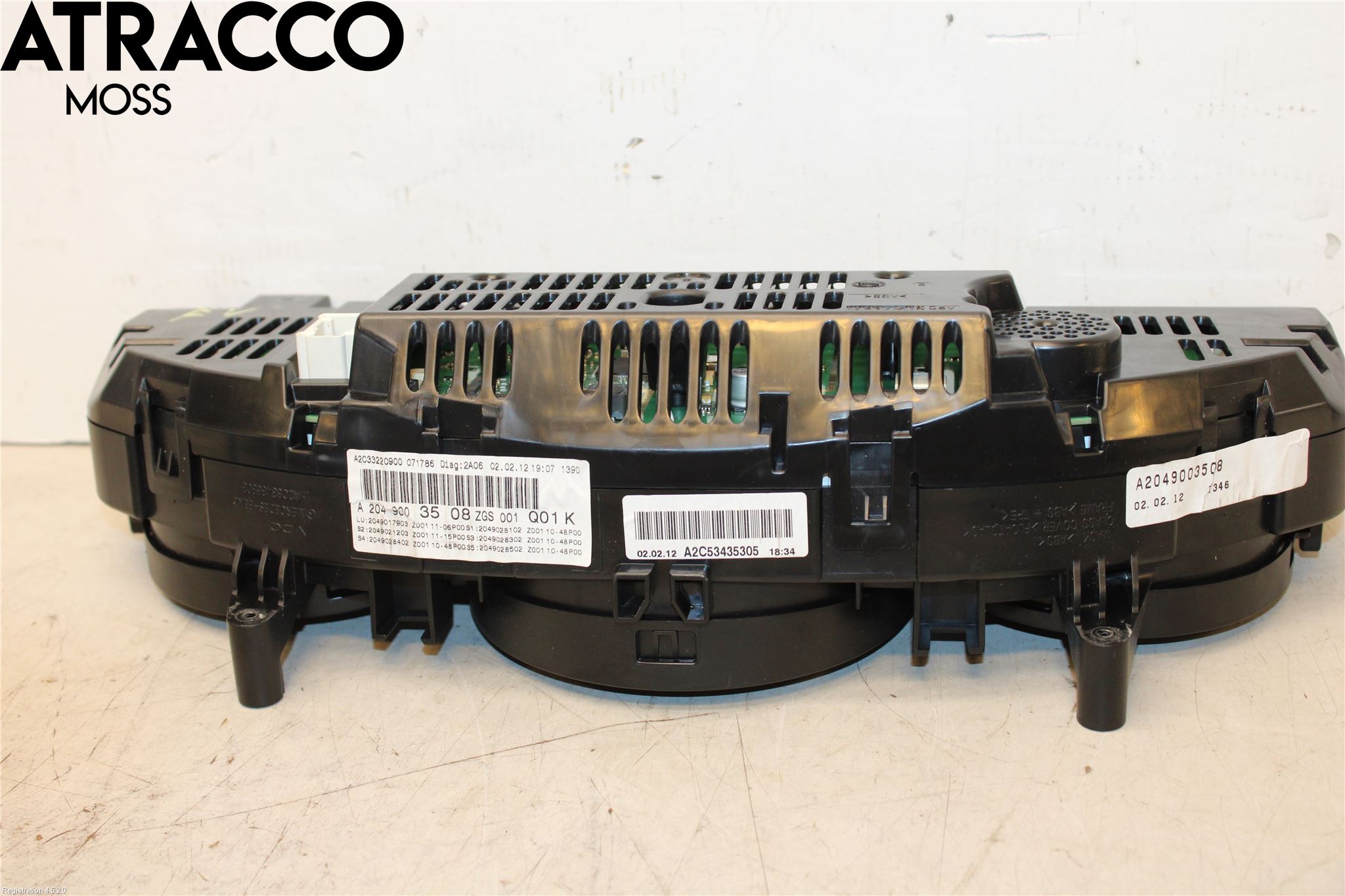 Mercedes-Benz MB C-KLASS (W204) 07-15 Instrument Komb