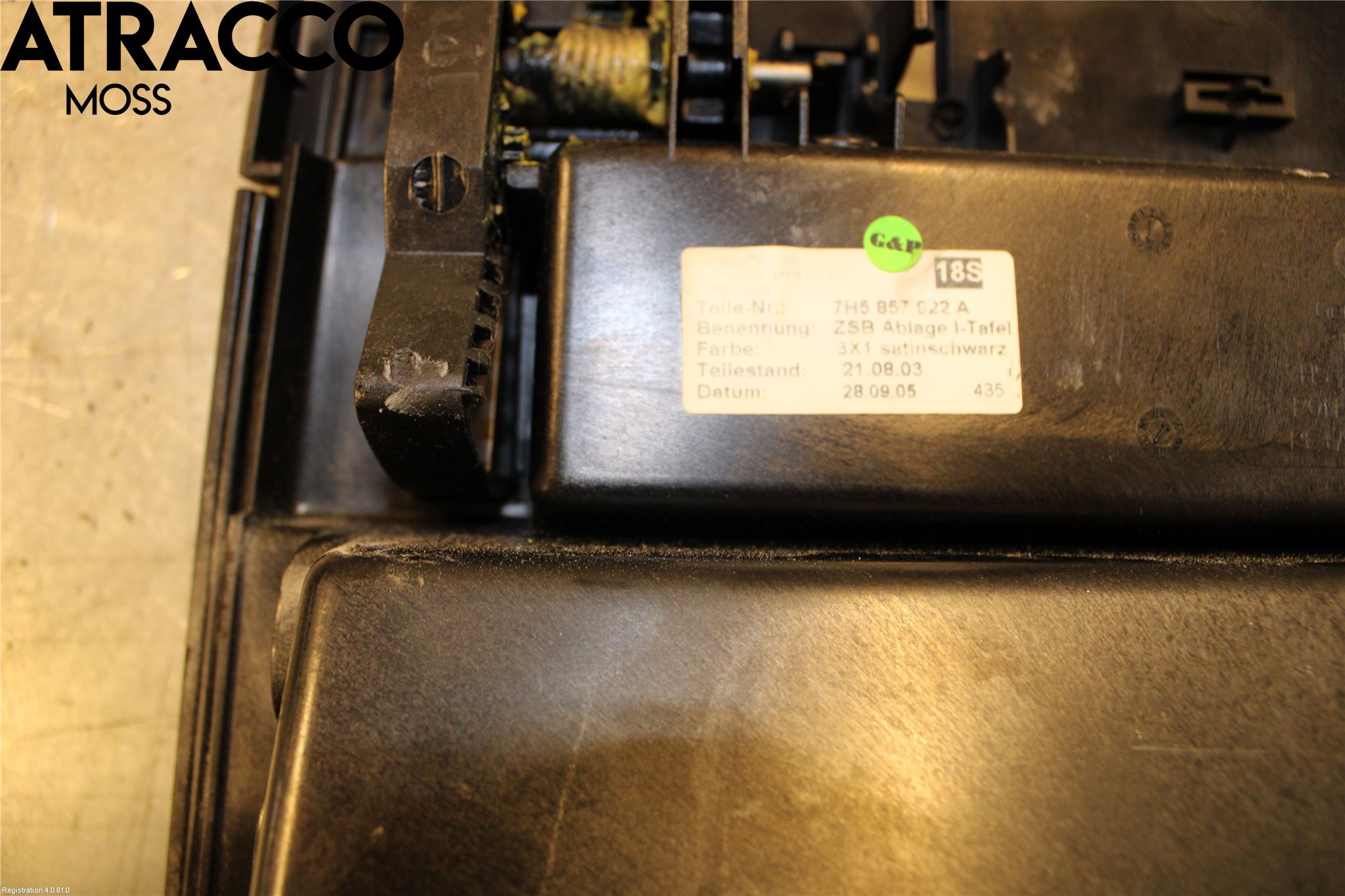 Volkswagen VW TRANSP/CARAVELLE (T5) 04-15 Handskfack