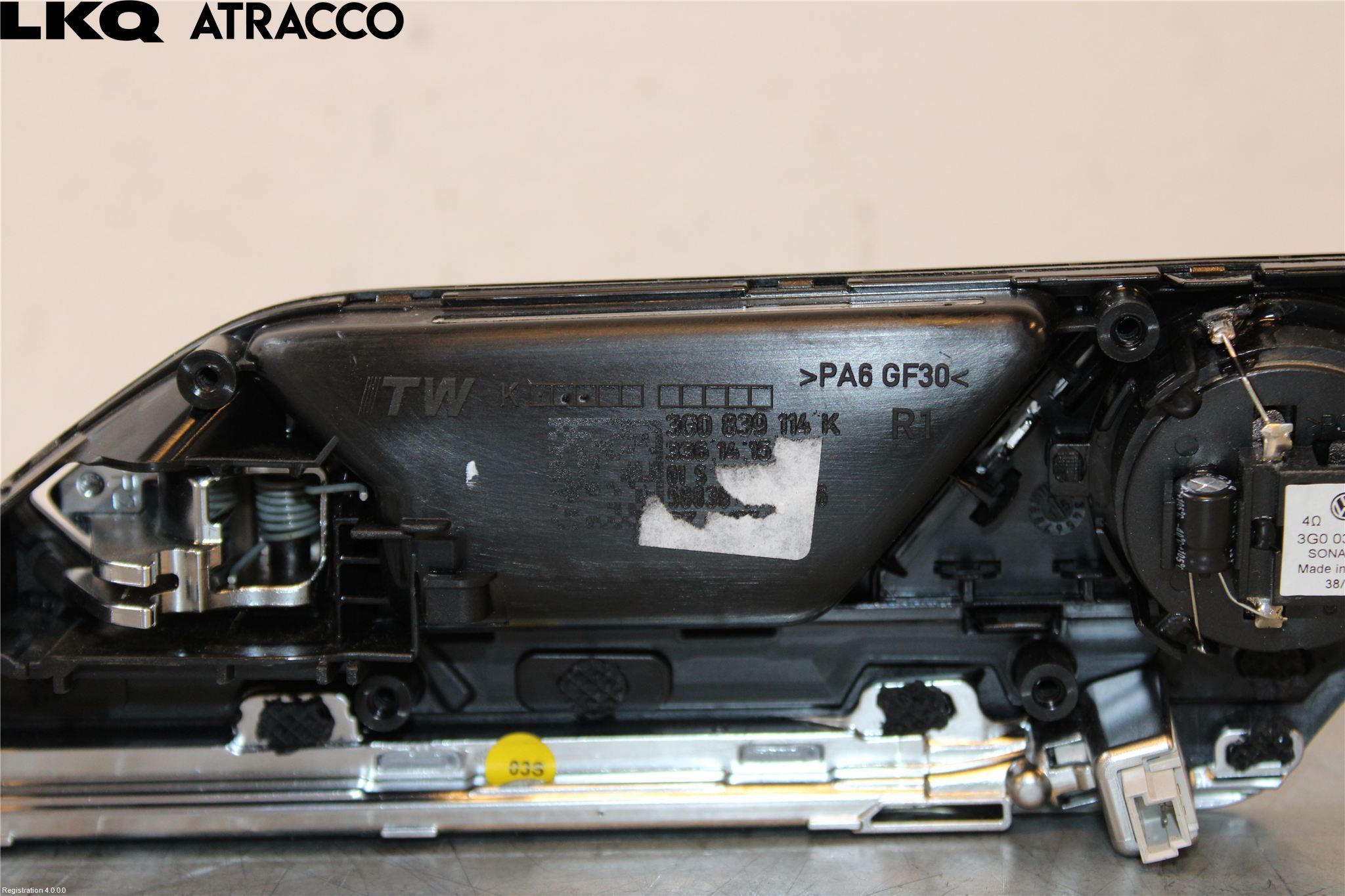 Volkswagen VW PASSAT 15-19 Dörrhandtag Inre Hö