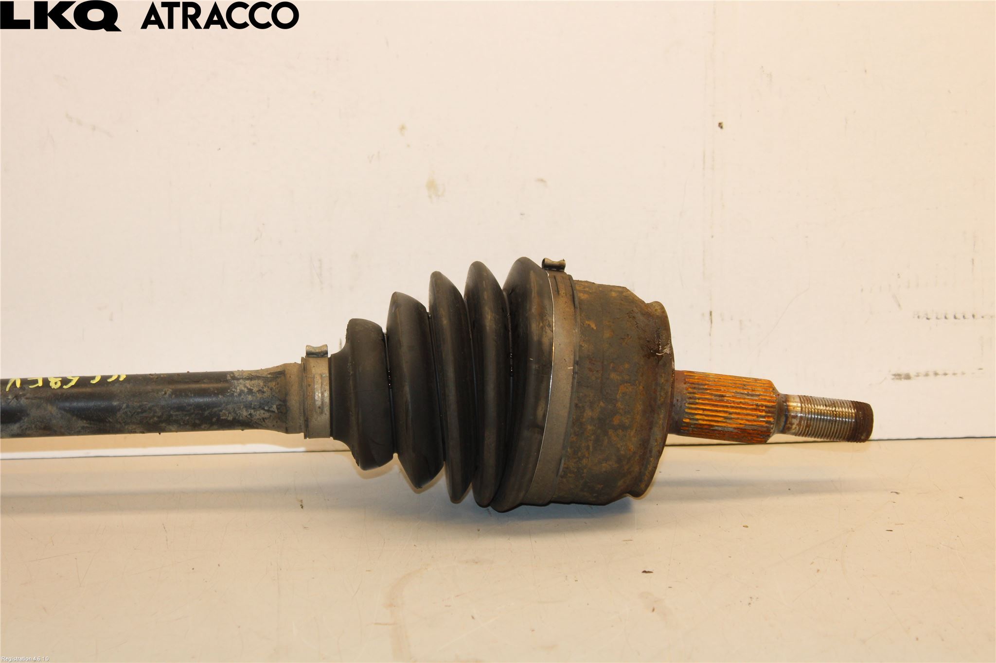 Volkswagen VW TRANSP/CARAVELLE (T6) 16-22 Drivaxel Fram Vänster