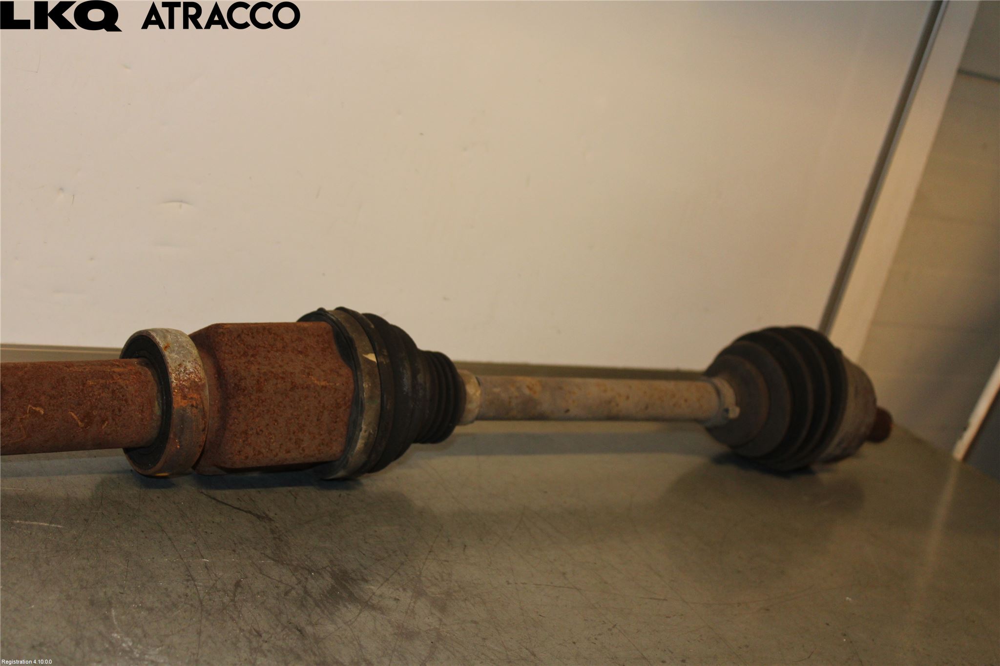Volvo V40 12-19 Drivaxel Fram Höger
