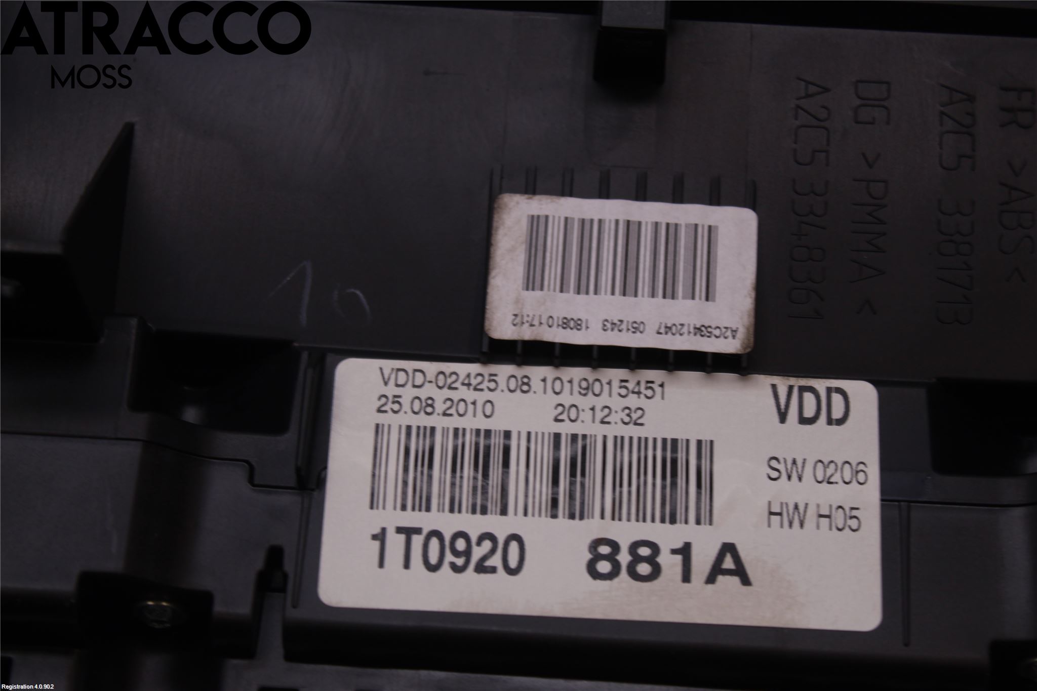 Volkswagen VW TOURAN 10-15 Instrument Komb