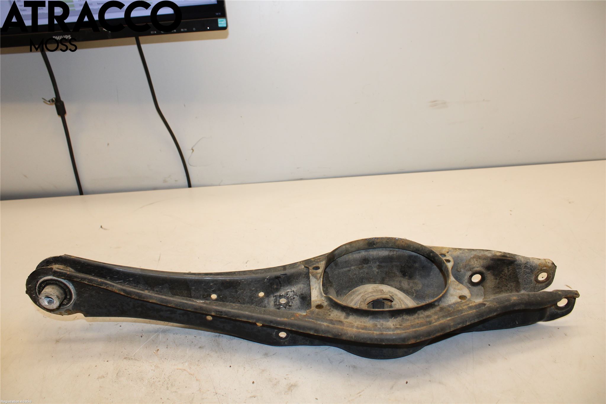 Volkswagen VW GOLF / E-GOLF VII 13-20 Bärarm Bak Höger