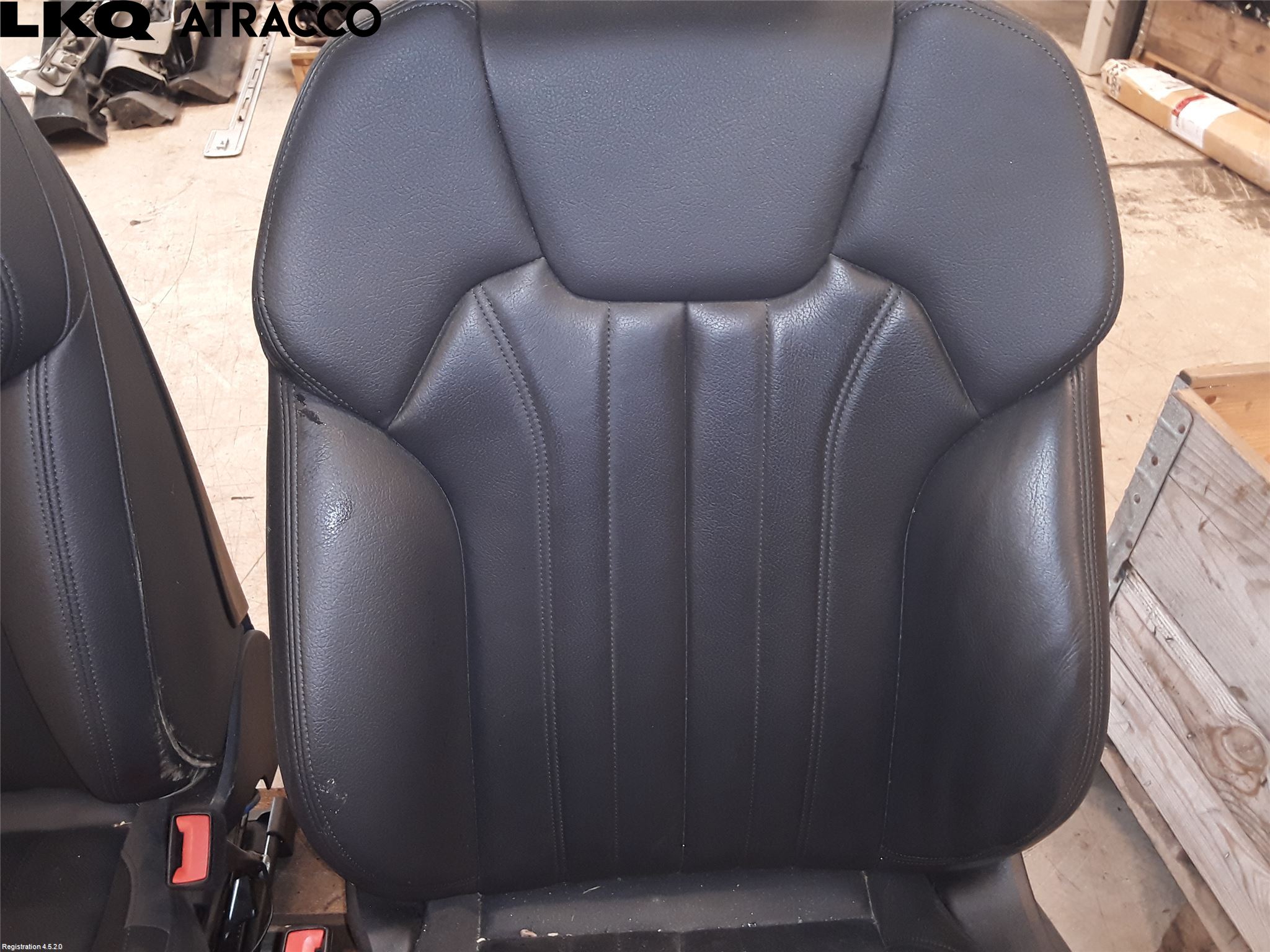 Audi Q5/SQ5 17- Inredning Soffa Fram Komplett