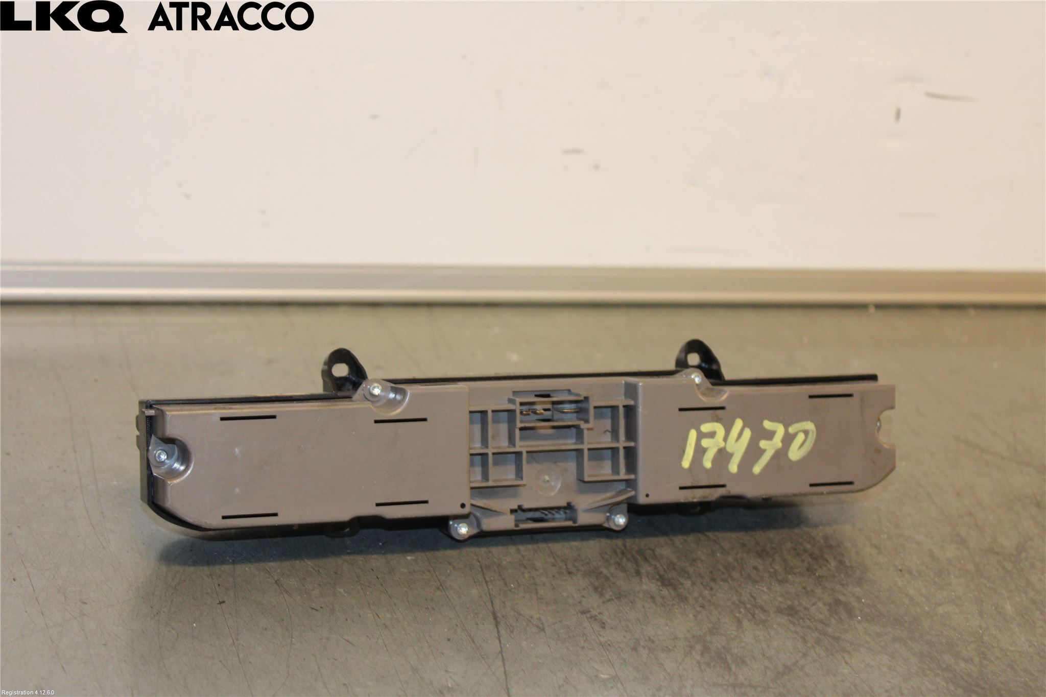 Volkswagen VW CRAFTER 06-16 Strömställare Varnings