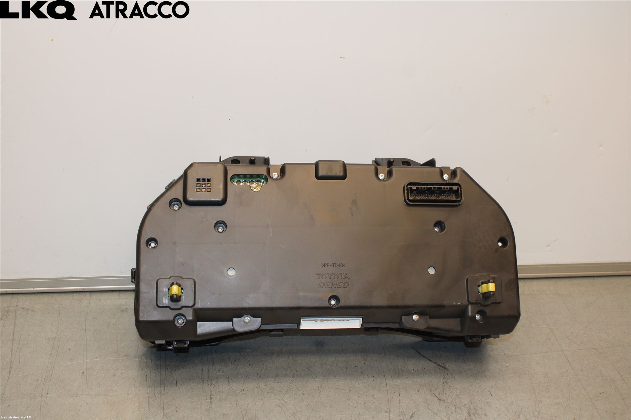 Toyota AVENSIS 09-15 Instrument Komb