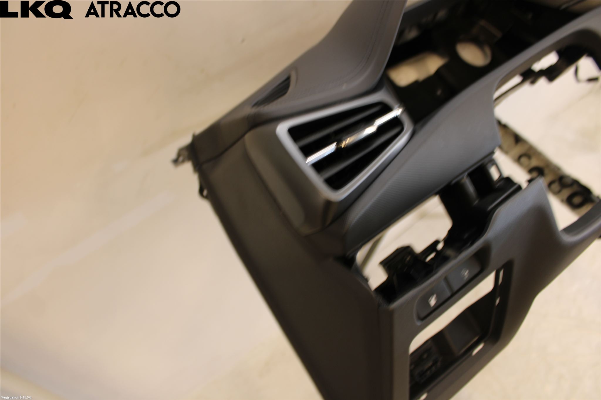 Hyundai IONIQ AE 17-22 Instrumentbräda