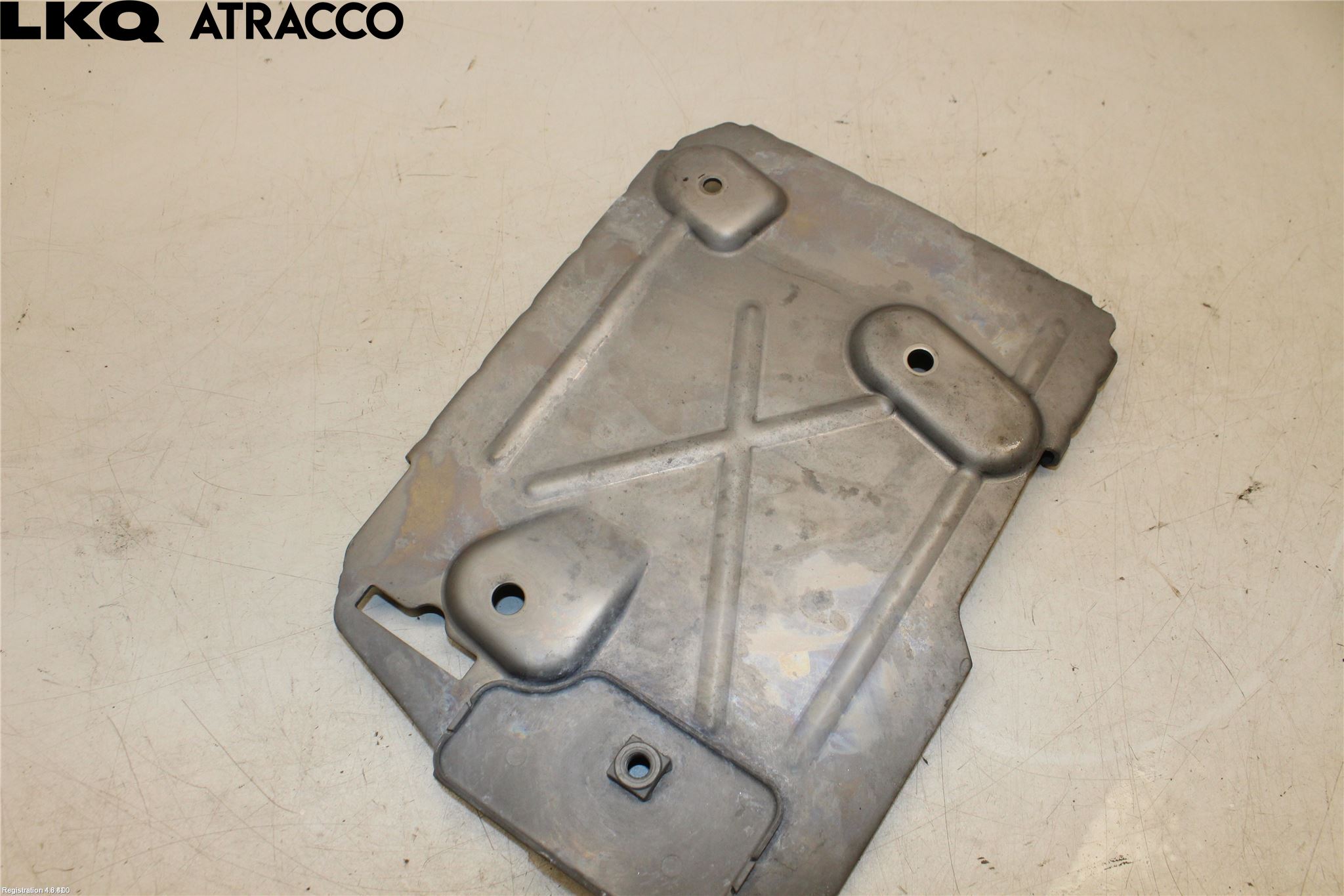 Volkswagen VW ID.4 21- Batterilåda-Fäste-Hållare
