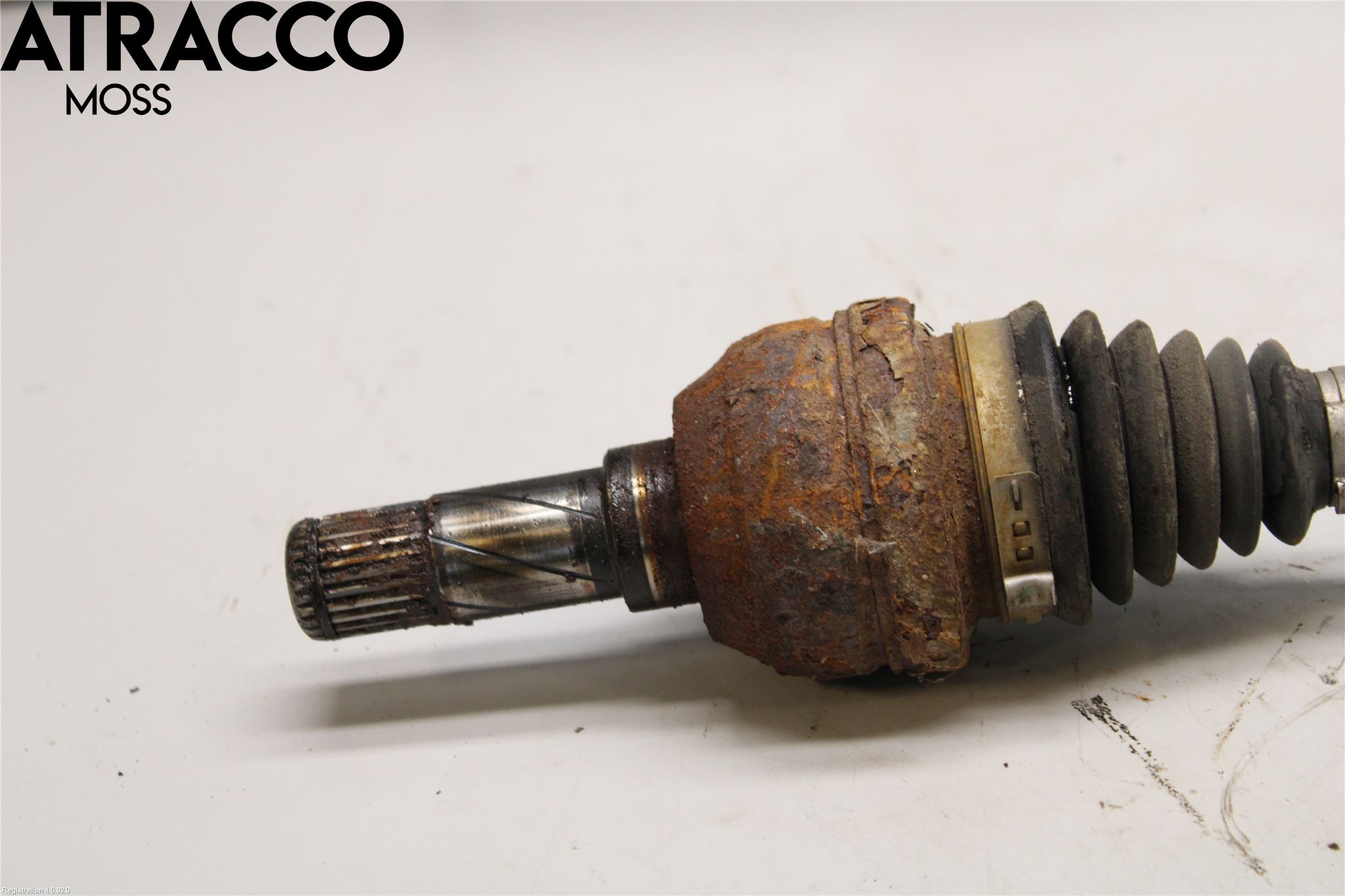Volvo XC70 01-04 Drivaxel Bak Vänster