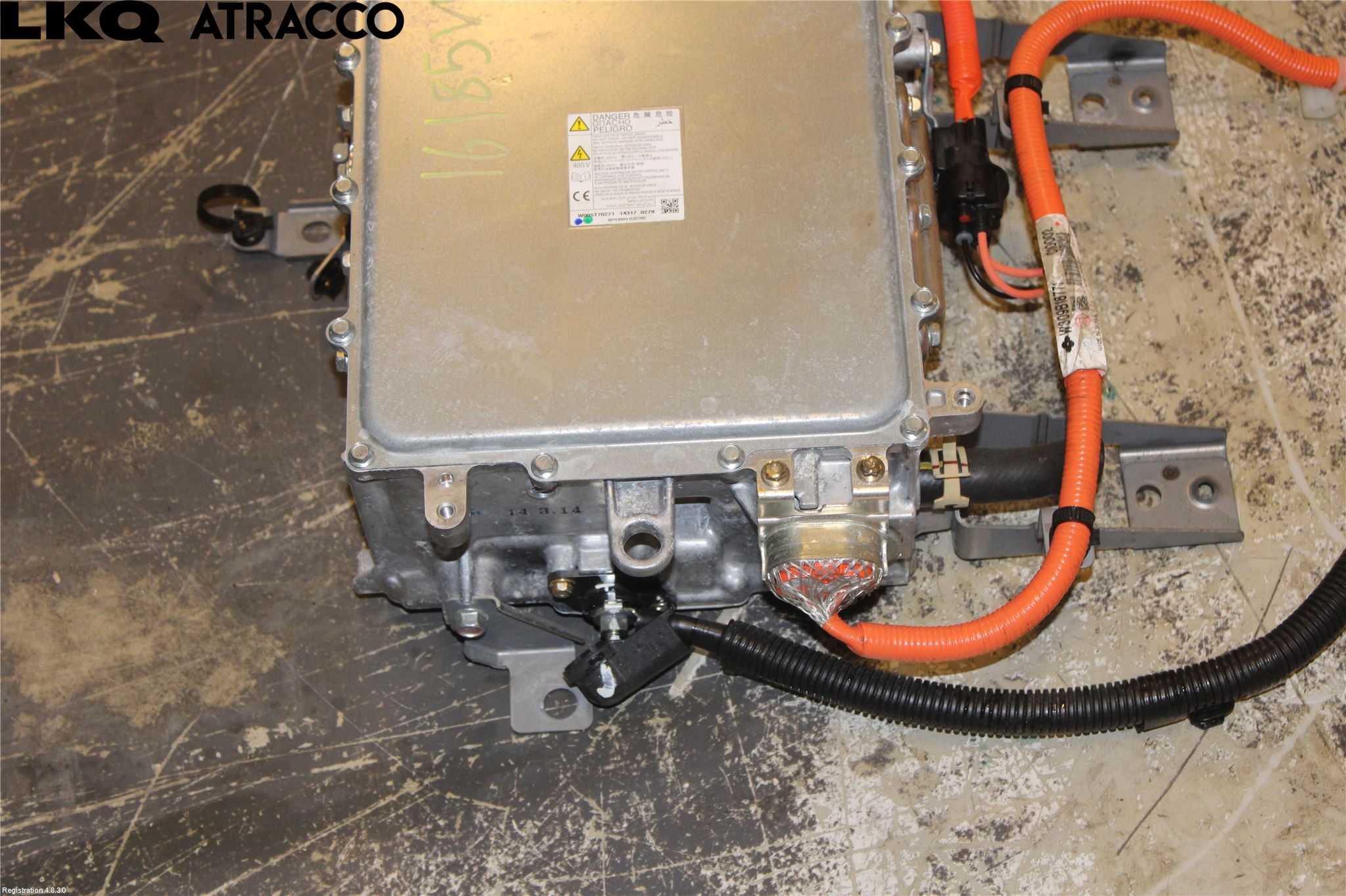 Mitsubishi OUTLANDER 13-21 Batteriladdare Högspänning