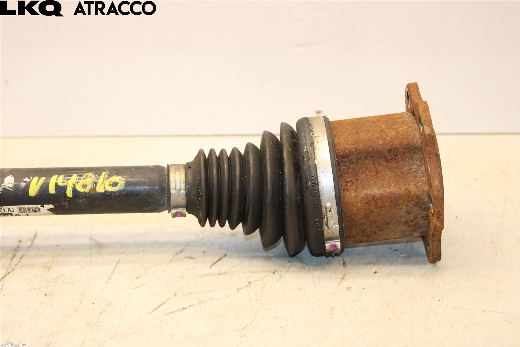 Audi A4 12-15 Drivaxel Fram Vänster
