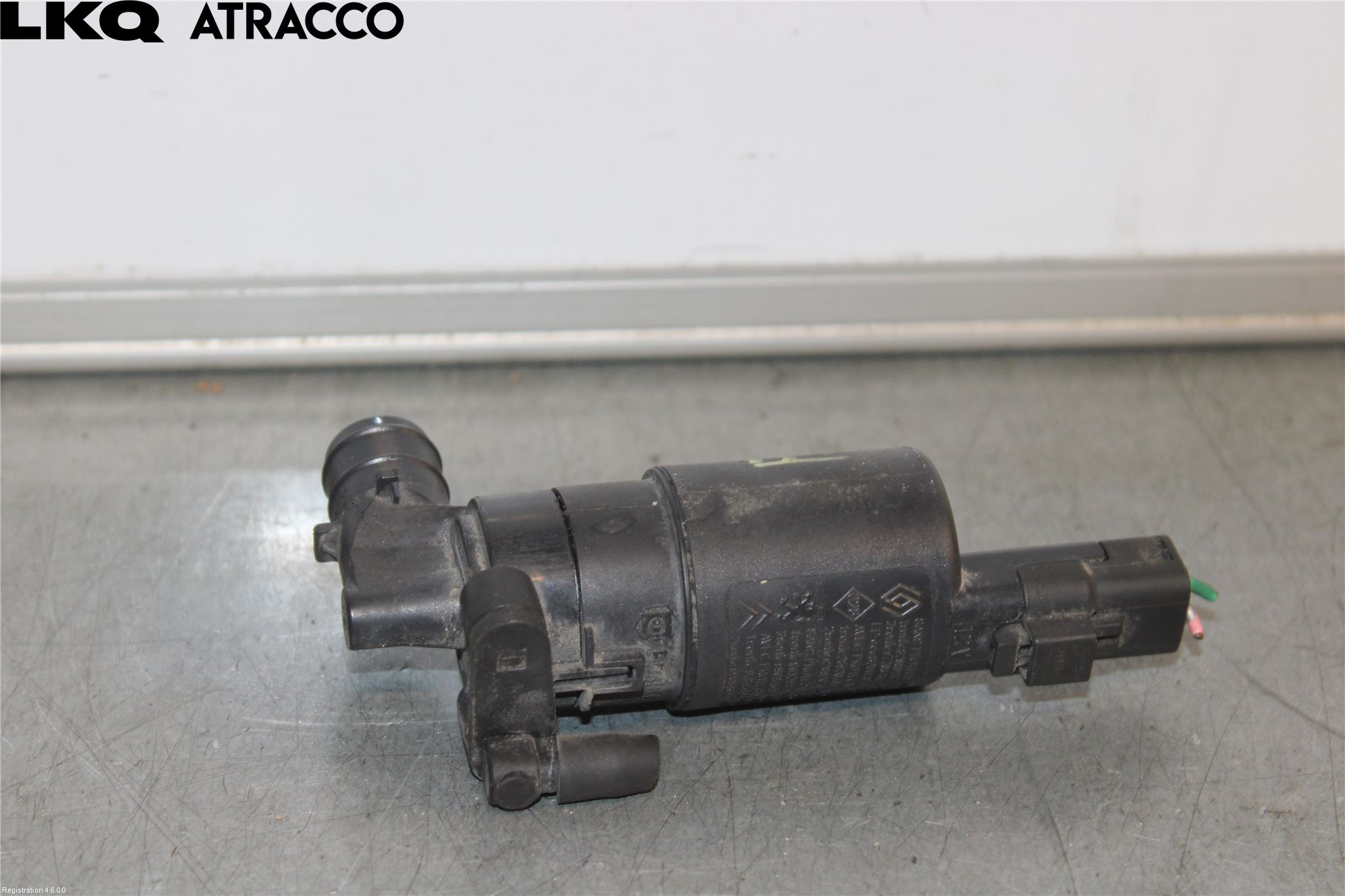 Toyota AYGO 06-14 Spolarpump Vindruta