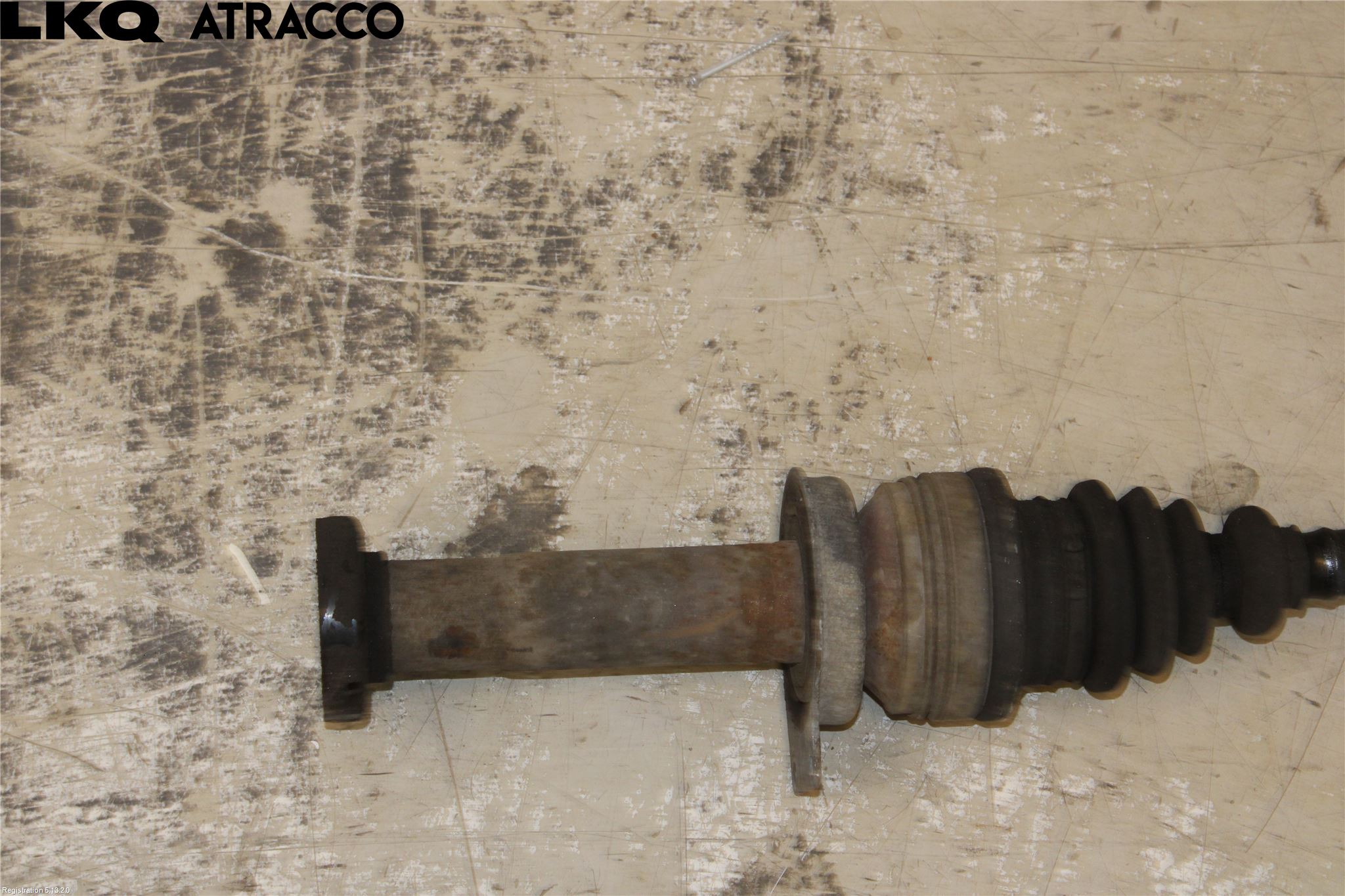 Volkswagen VW TRANSP/CARAVELLE (T5) 04-15 Drivaxel Fram Höger