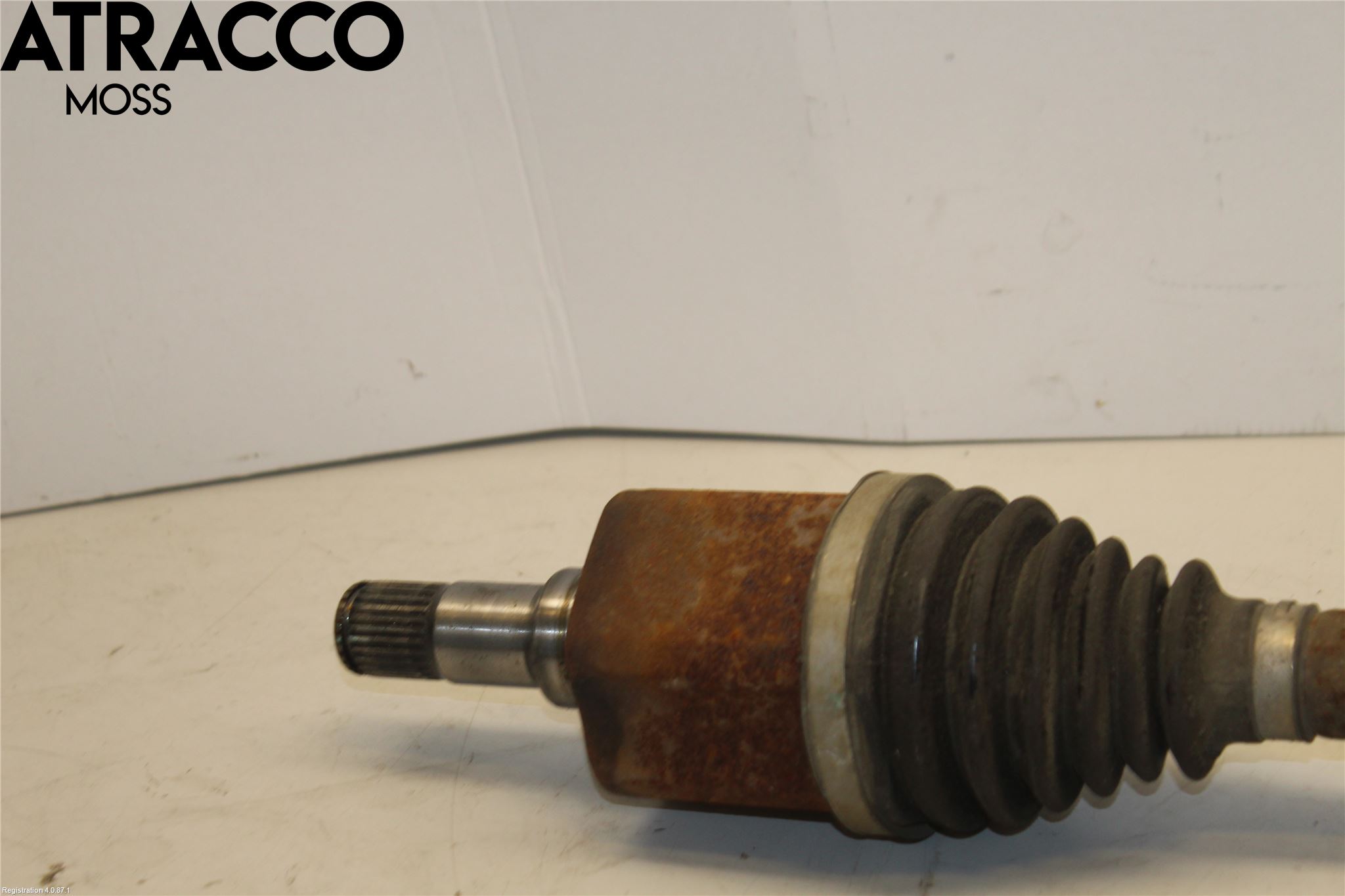 Ford KUGA 08-12 Drivaxel Fram Vänster