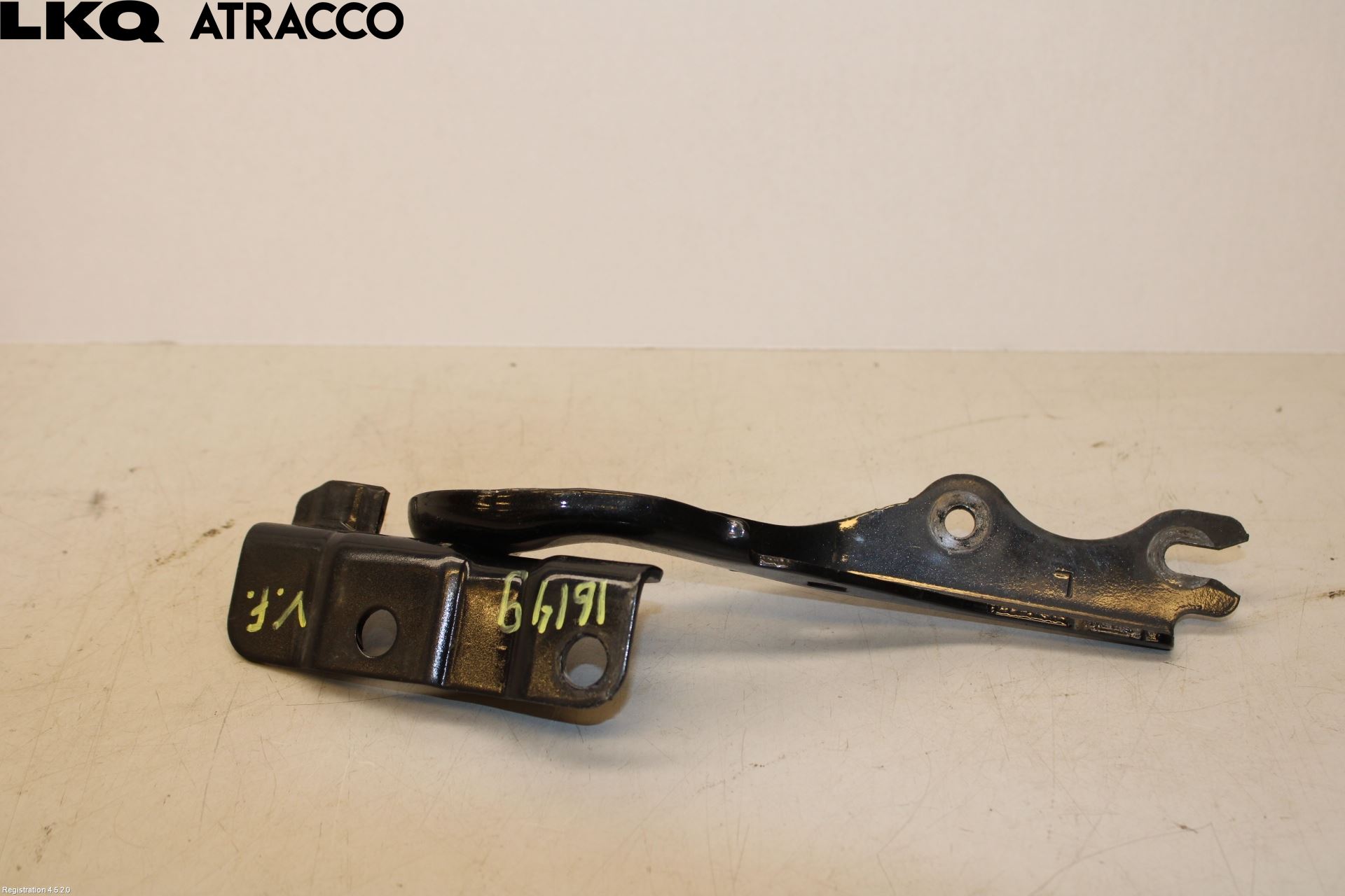 Mazda CX-5 12-17 Huvgångjärn