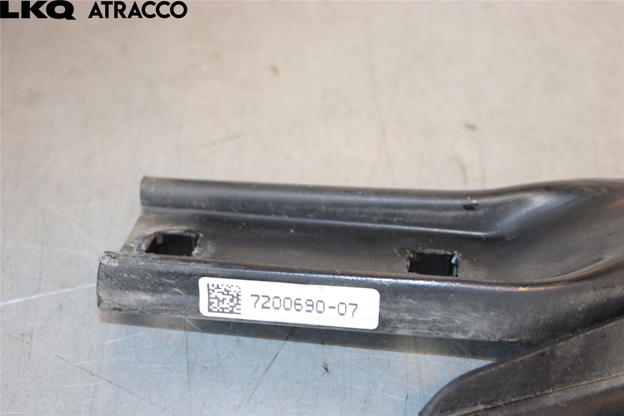BMW 5 F10/F11/F18 09-17 Frontplåt Övre