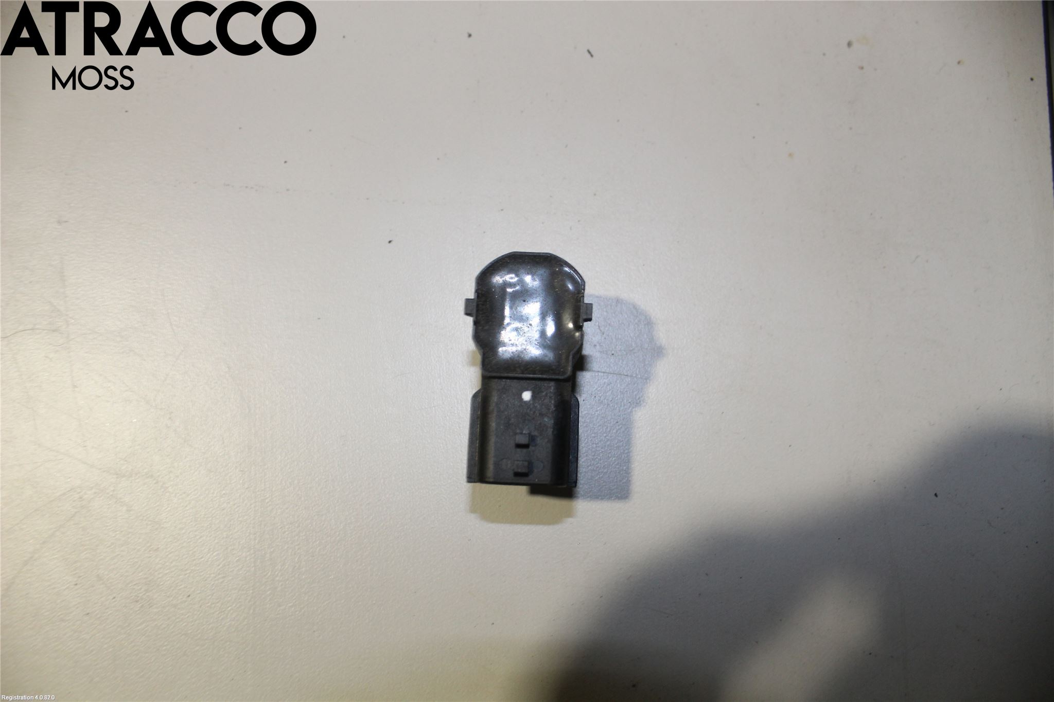 Renault ZOE/E-TECH 13- Parkeringshjälp Backsensor